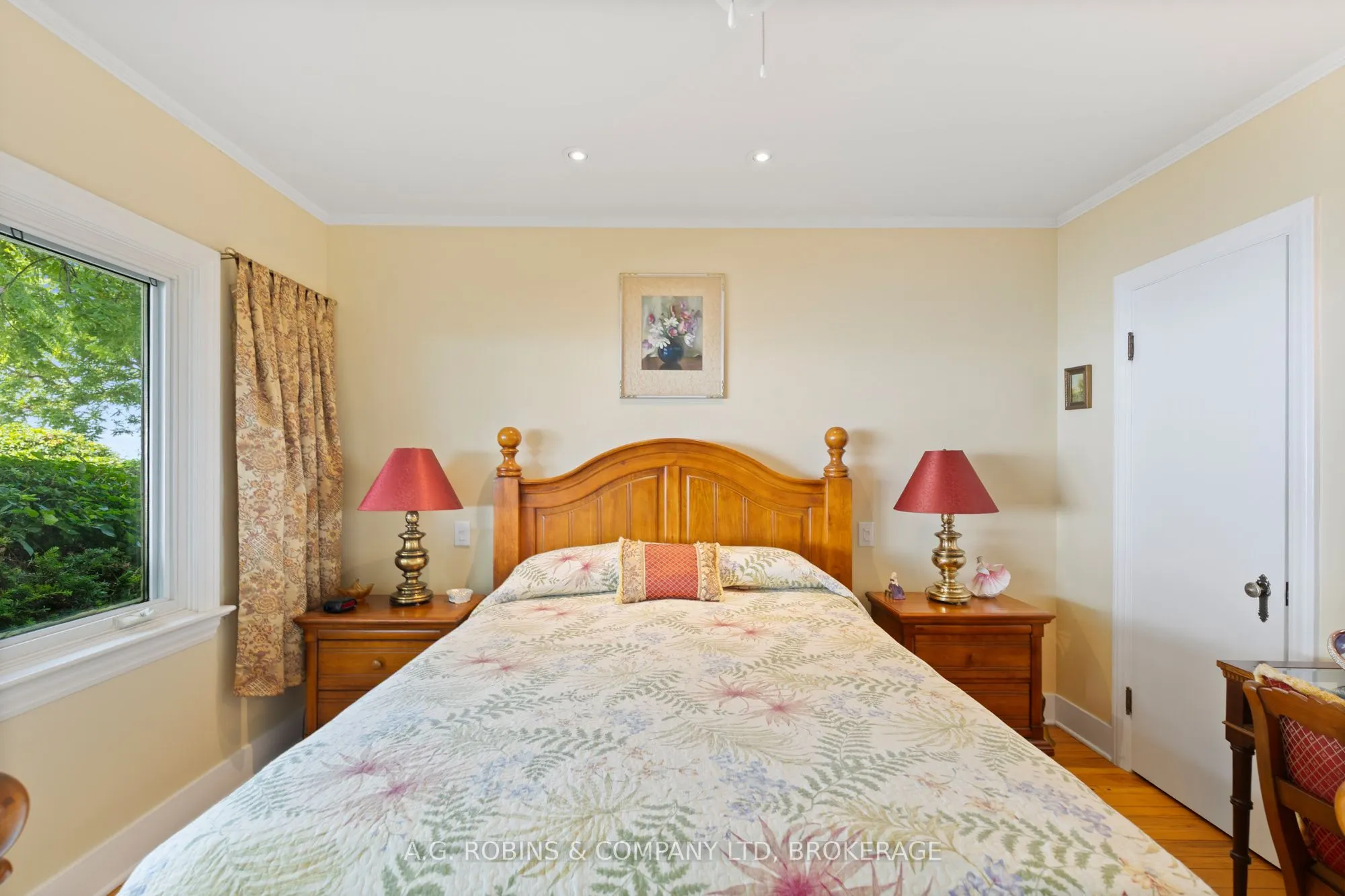 10773 Lakeshore Road