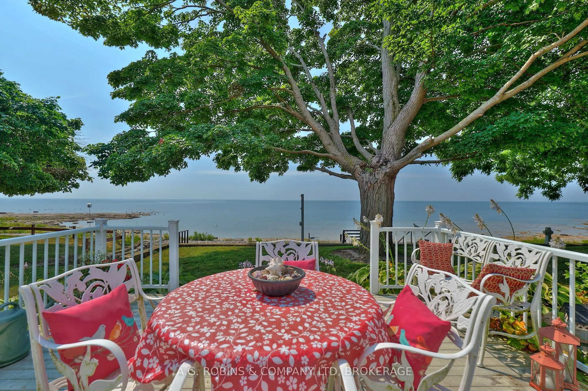10773 Lakeshore Road