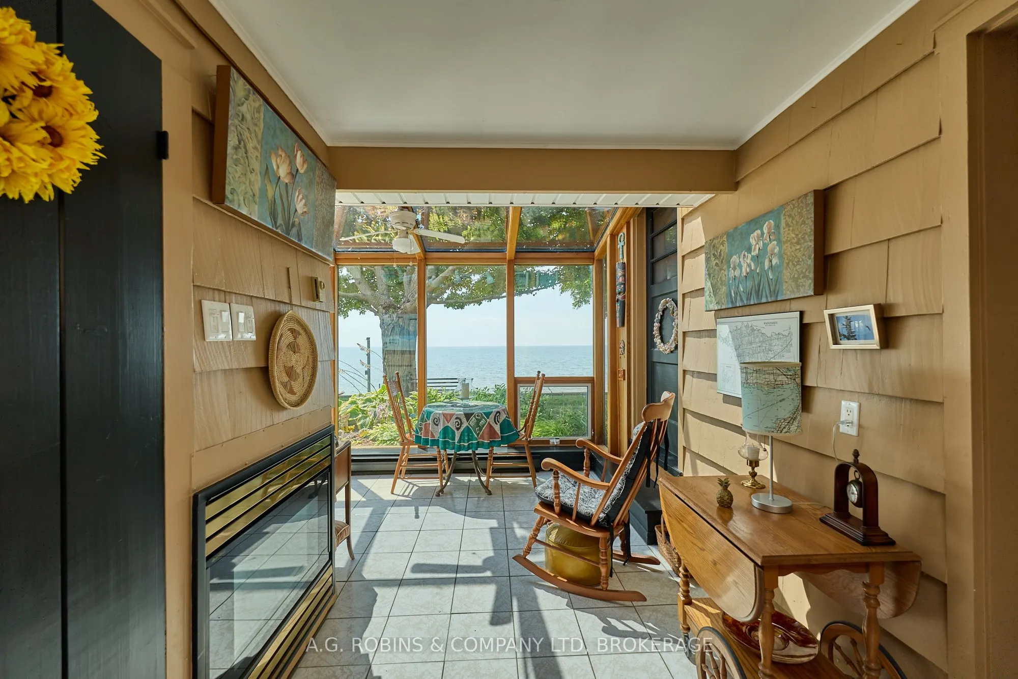 10773 Lakeshore Road