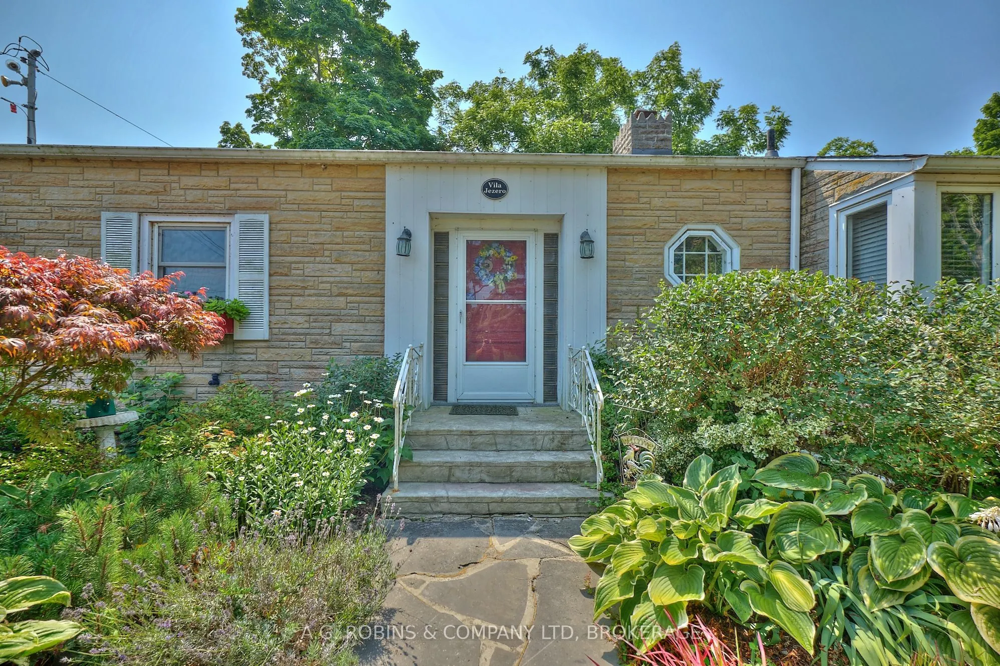 10773 Lakeshore Road