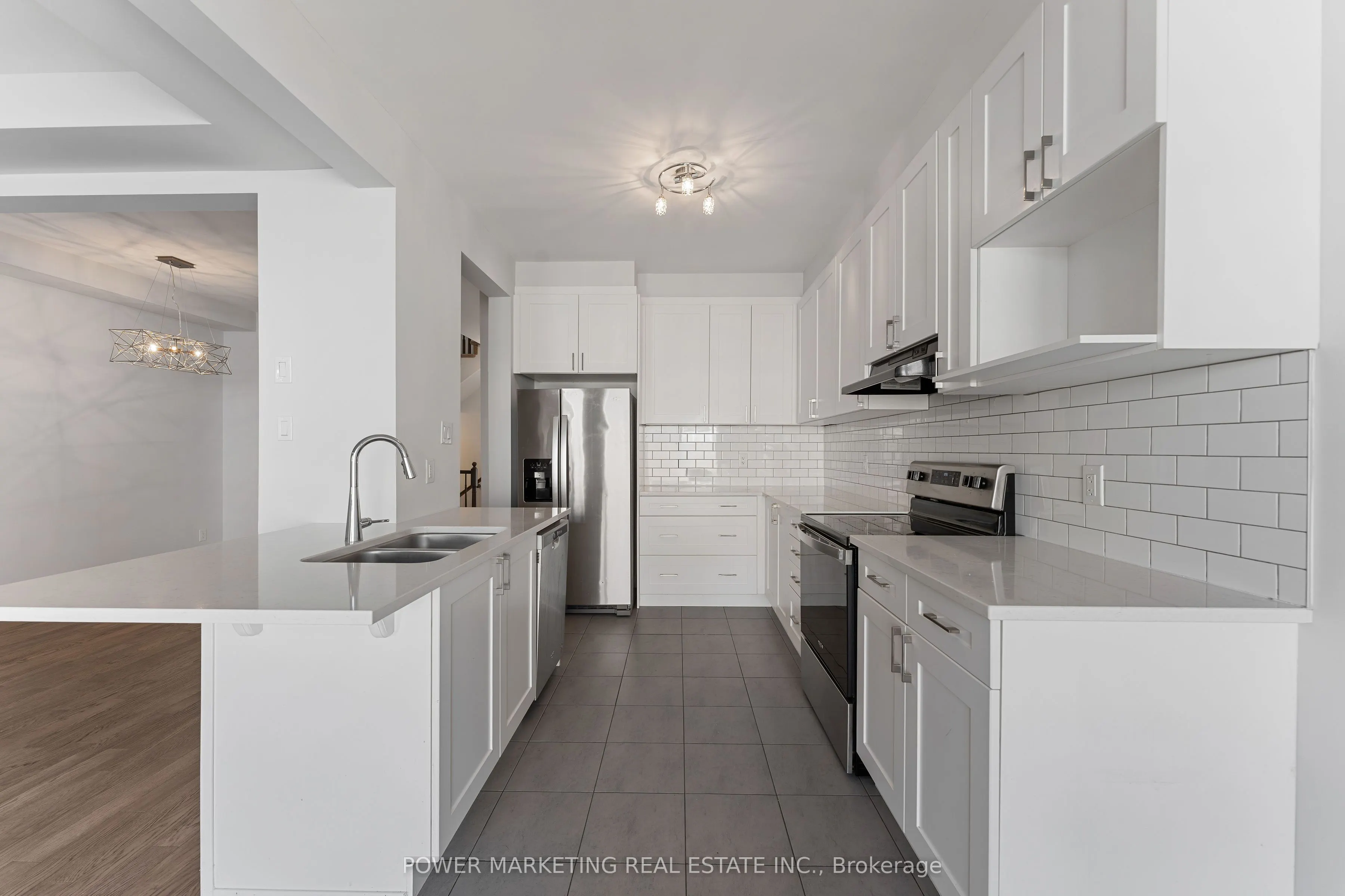 527 Catleaf Row