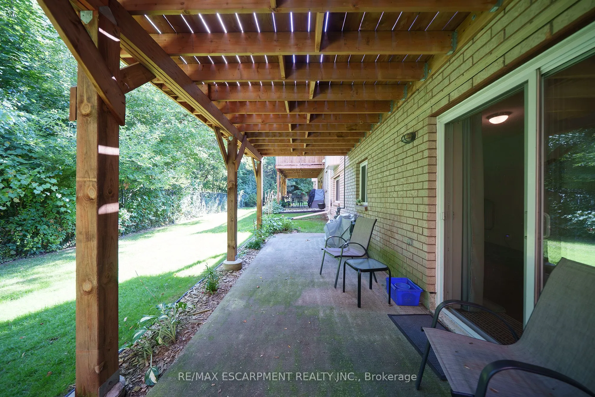24 Hardy Road, #8