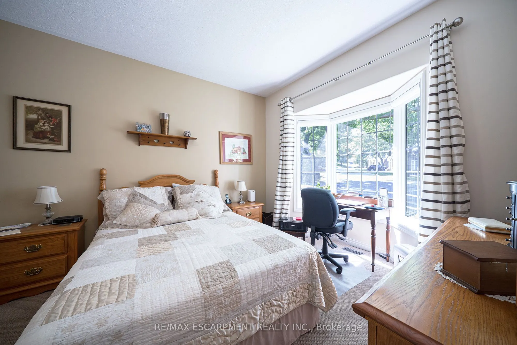 24 Hardy Road, #8