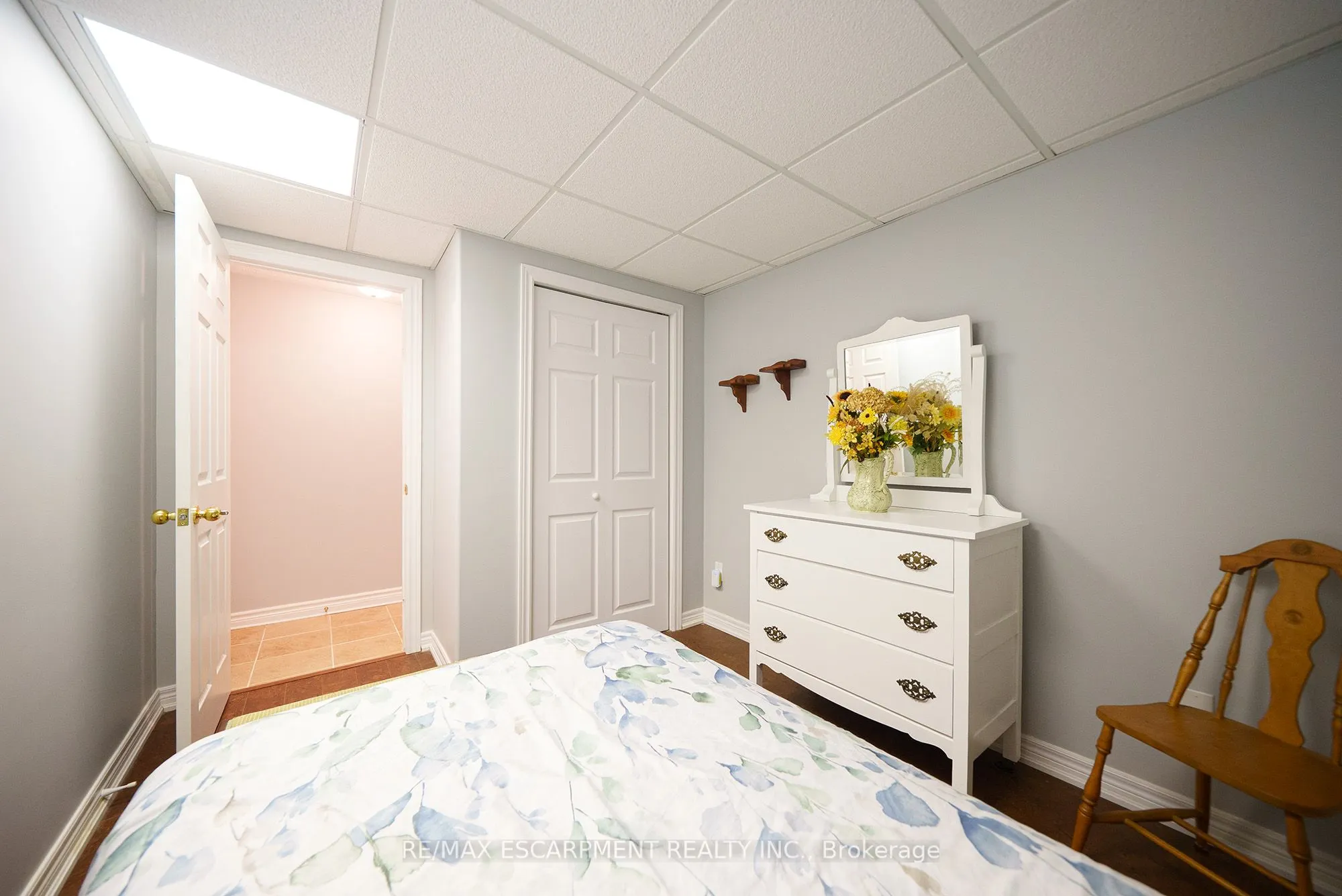 24 Hardy Road, #8