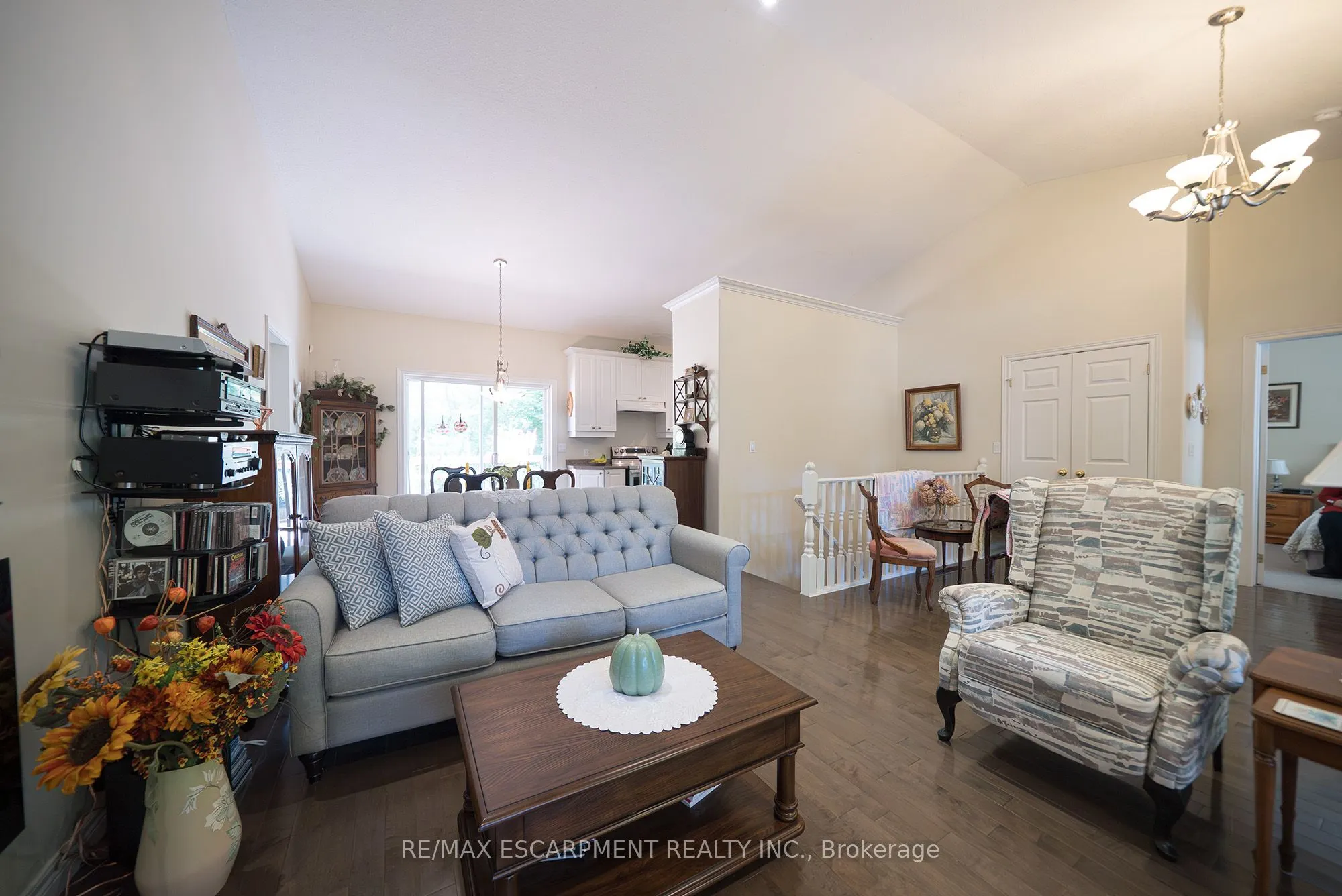 24 Hardy Road, #8