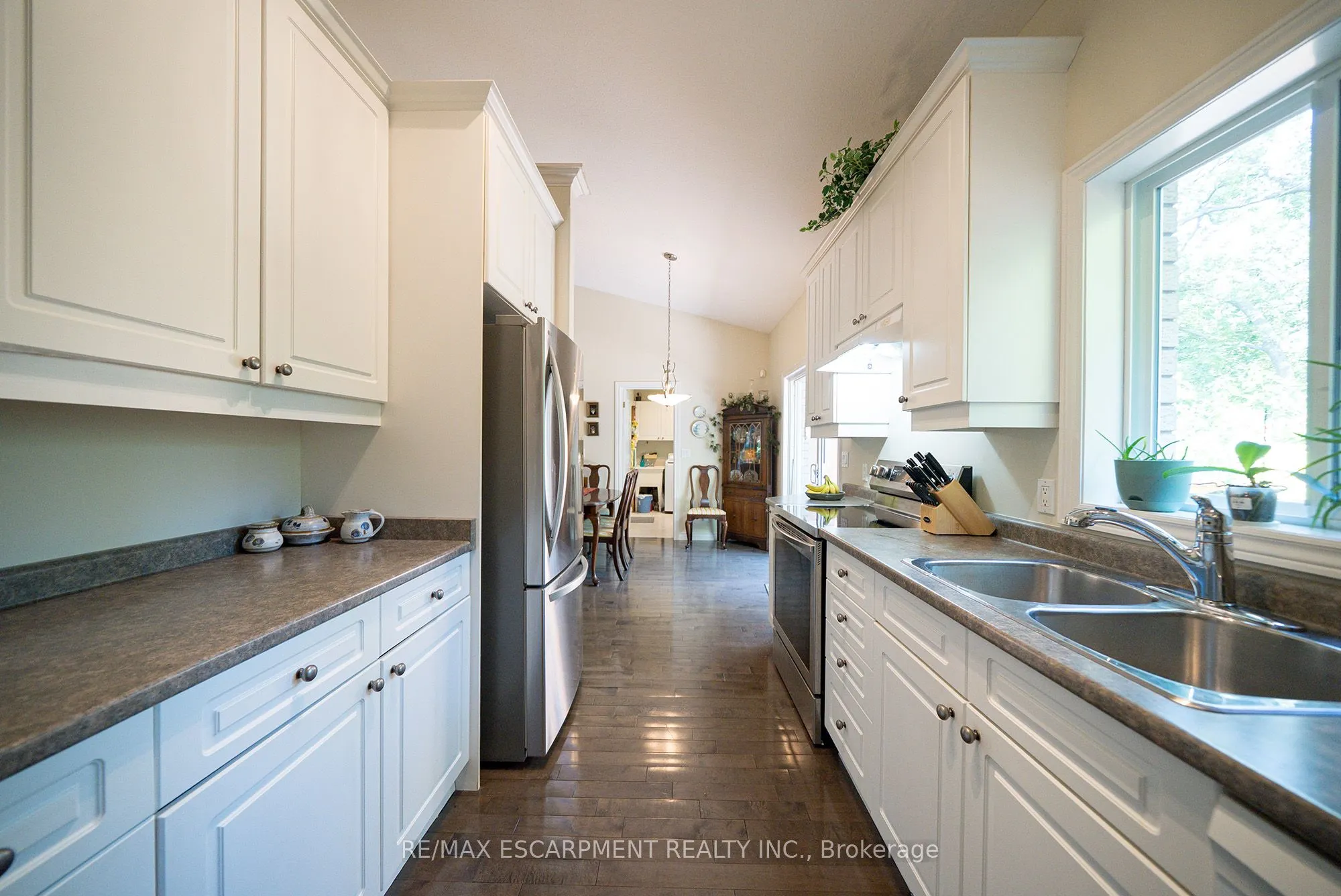 24 Hardy Road, #8