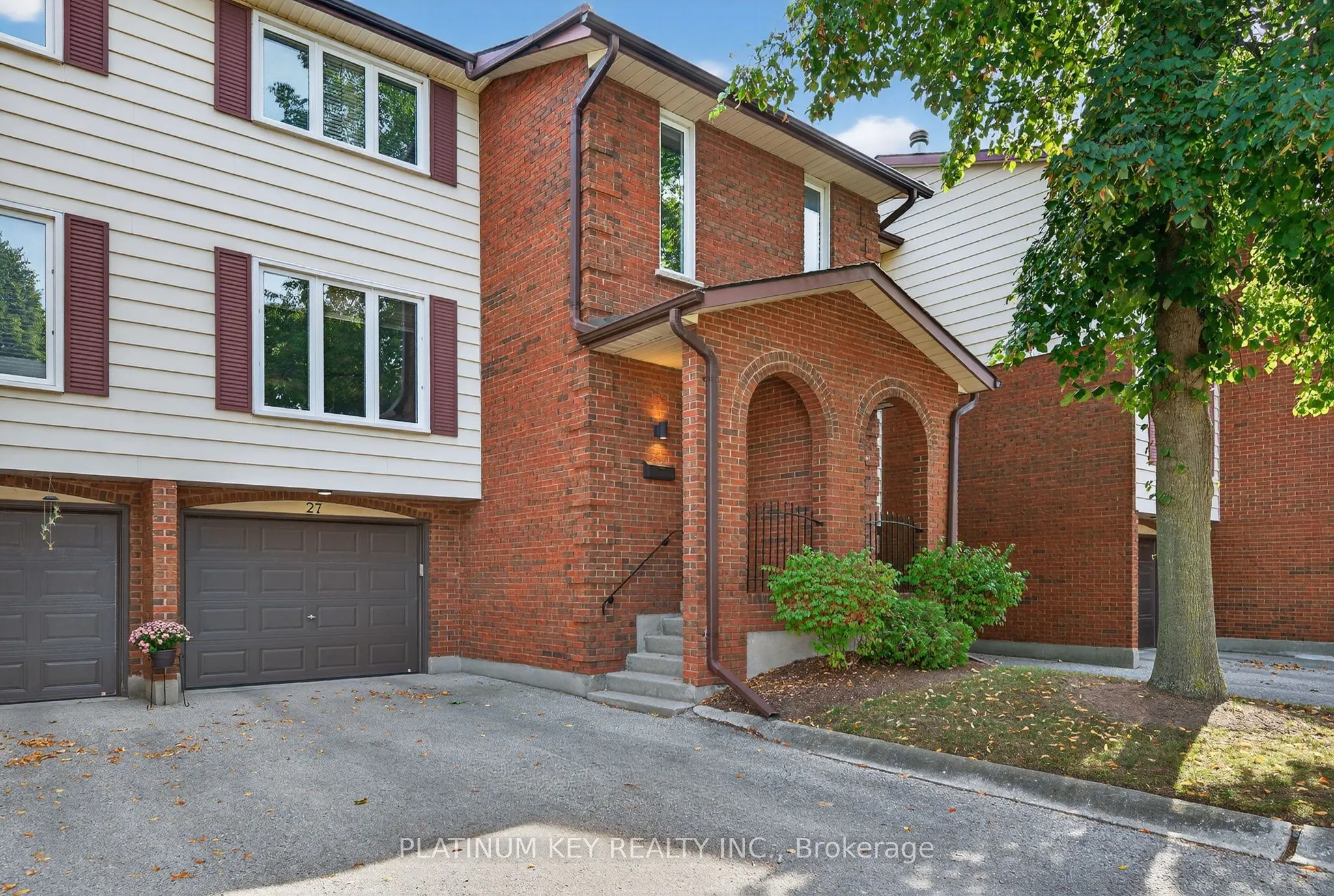 295 Wilkins Street, #27