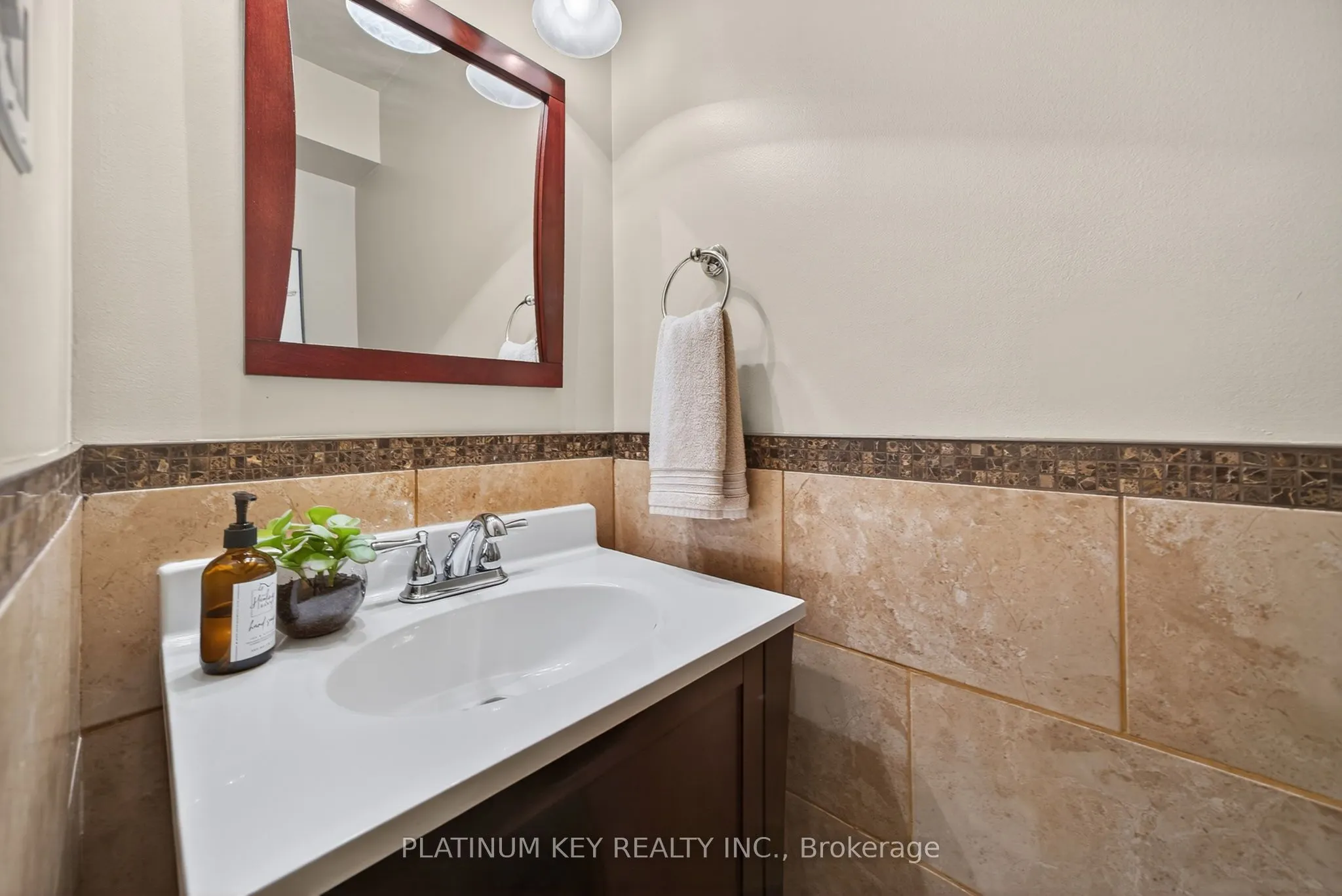 295 Wilkins Street, #27