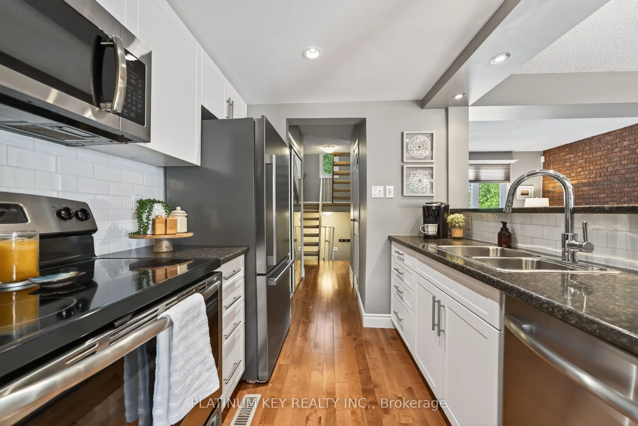 295 Wilkins Street, #27
