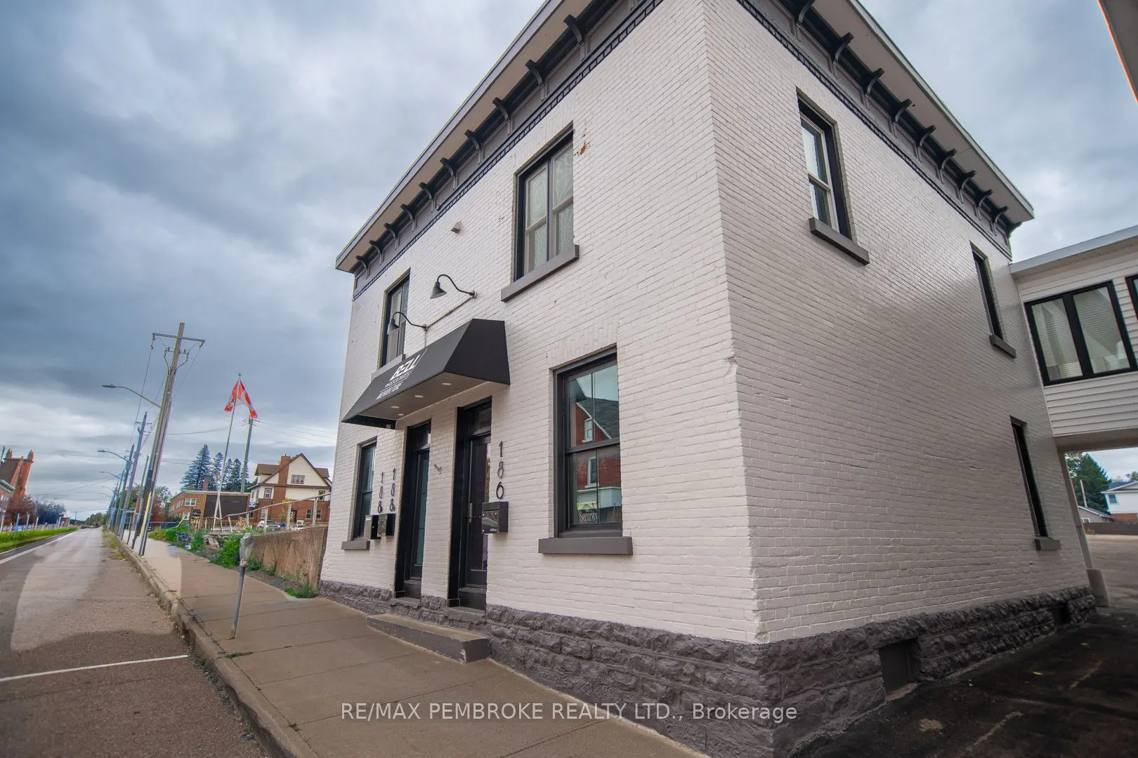 186 Pembroke Street E
