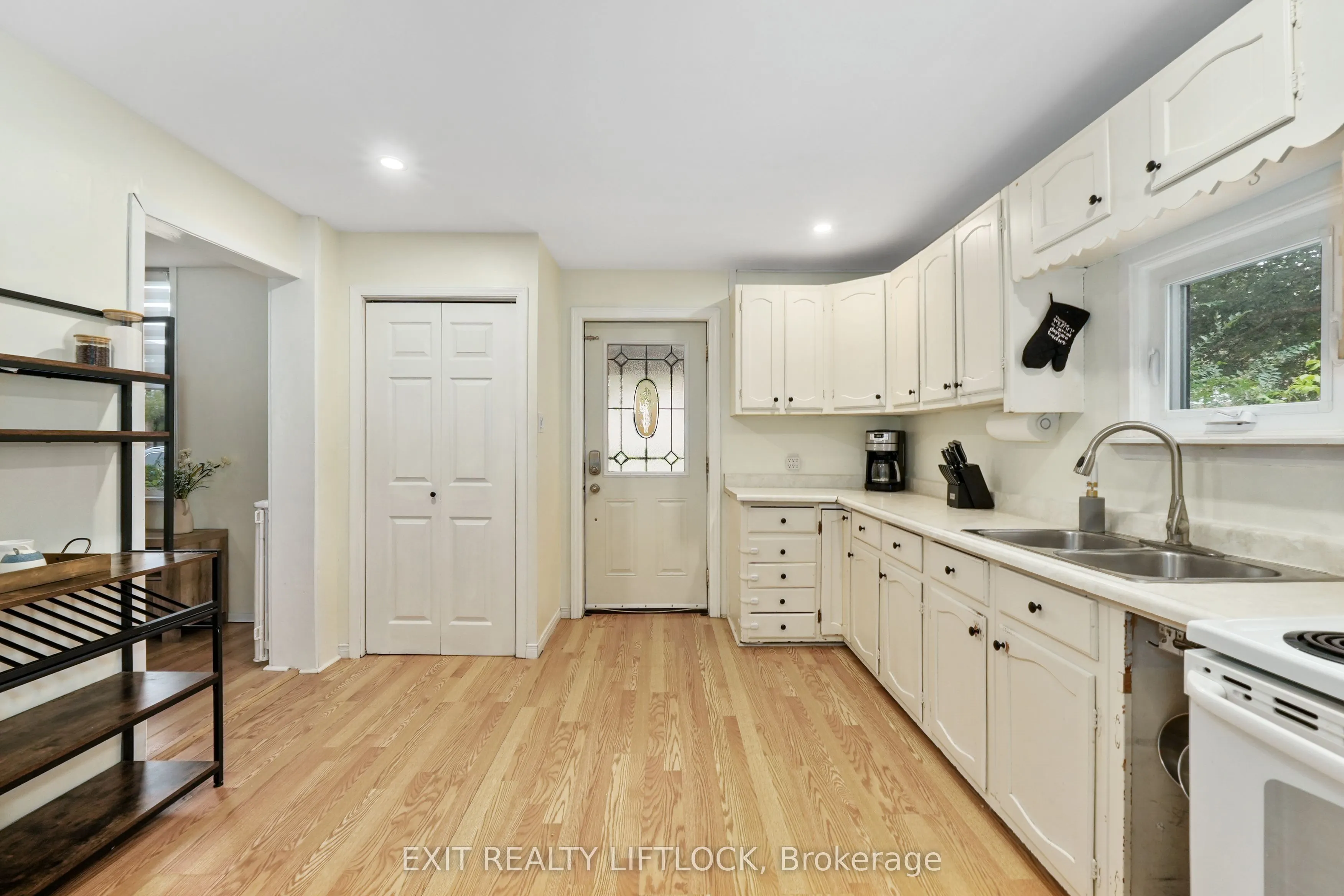 378 London Street