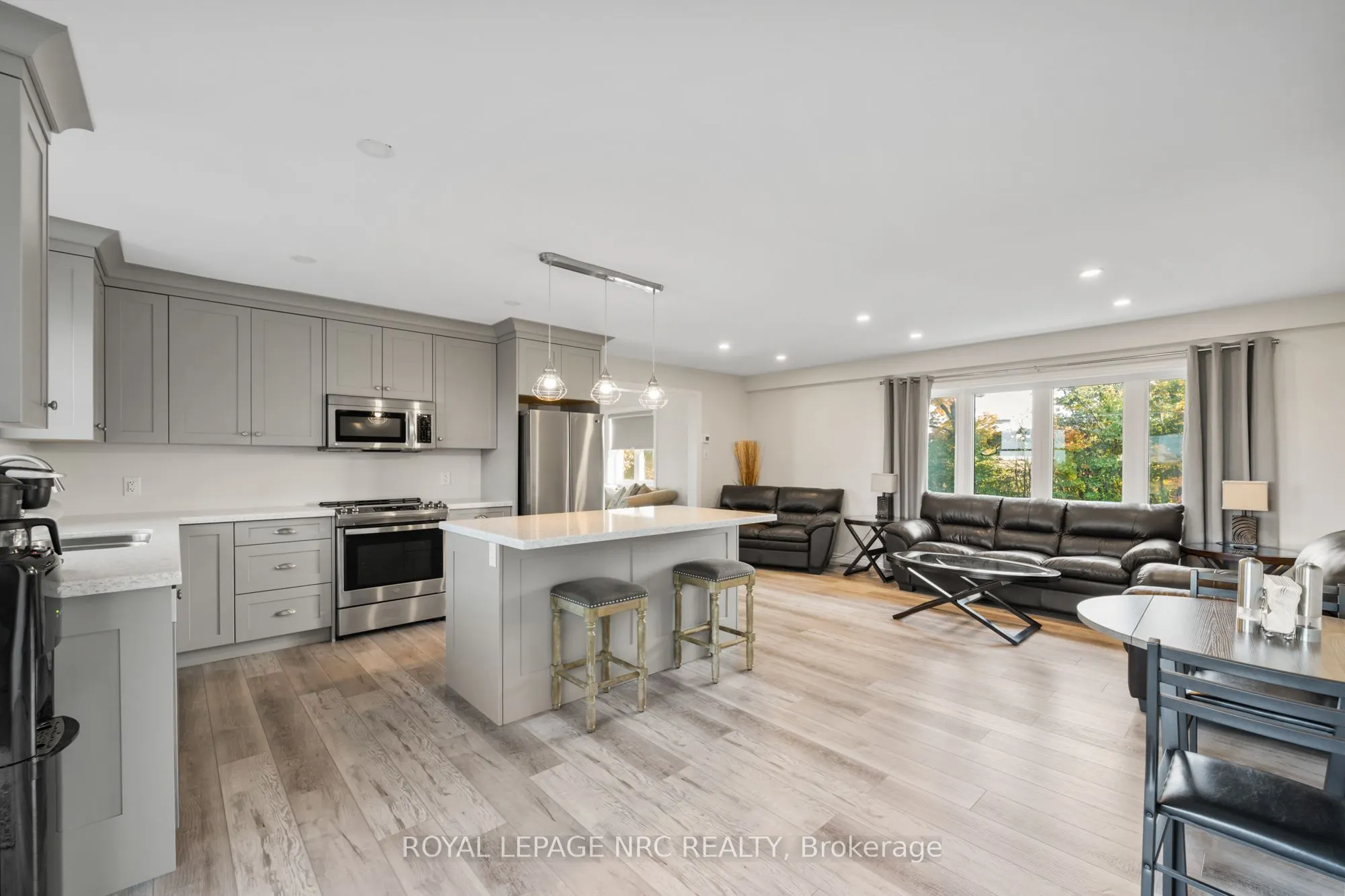 4692 GILMORE Road
