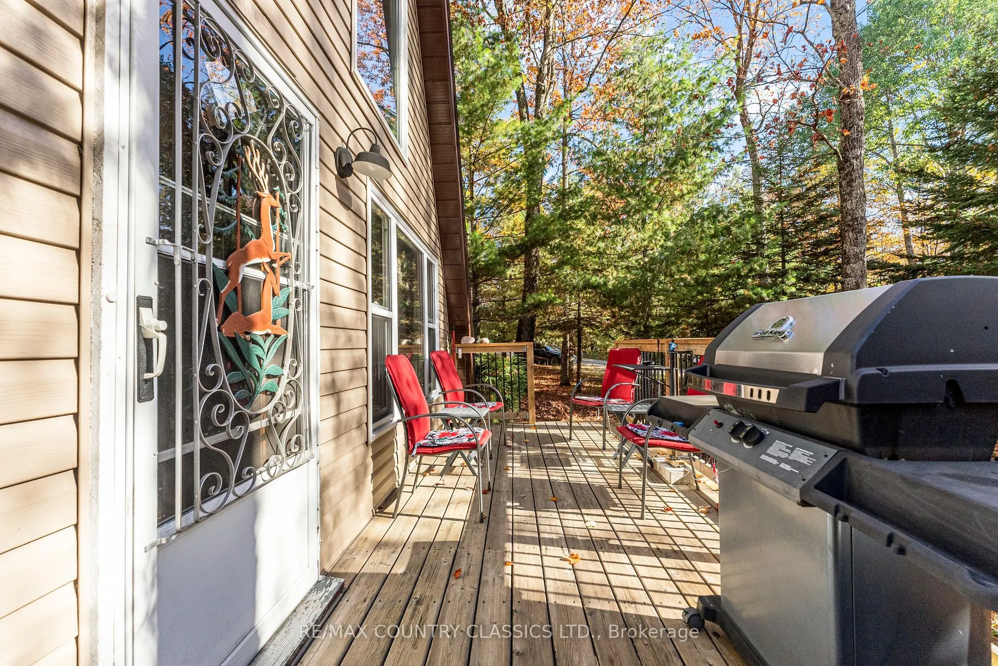 1201 MORAINE Drive