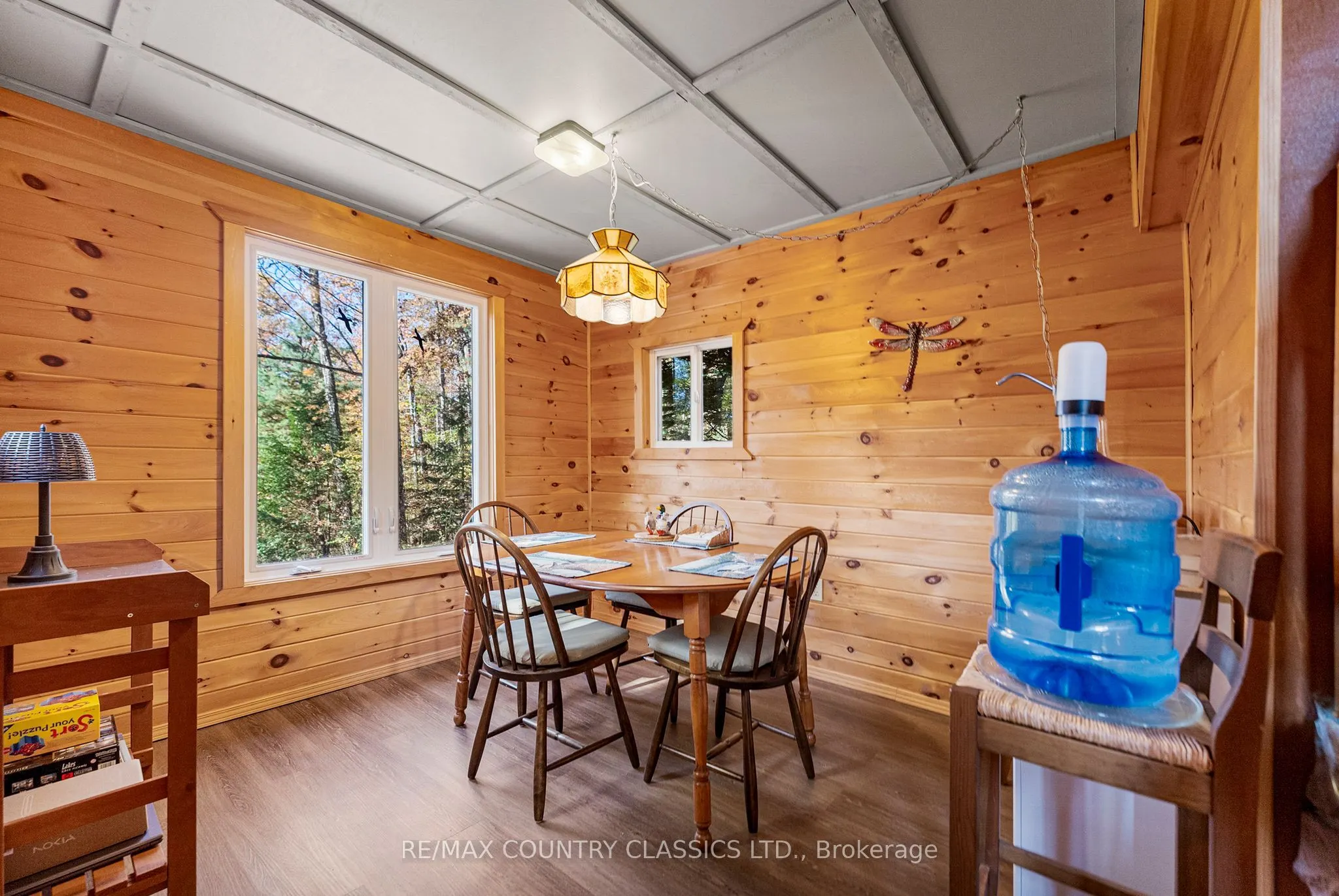 1201 MORAINE Drive
