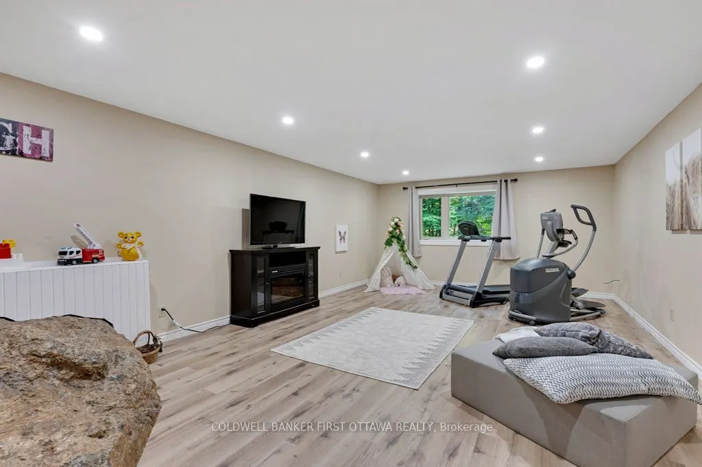 139 Sheil Drive