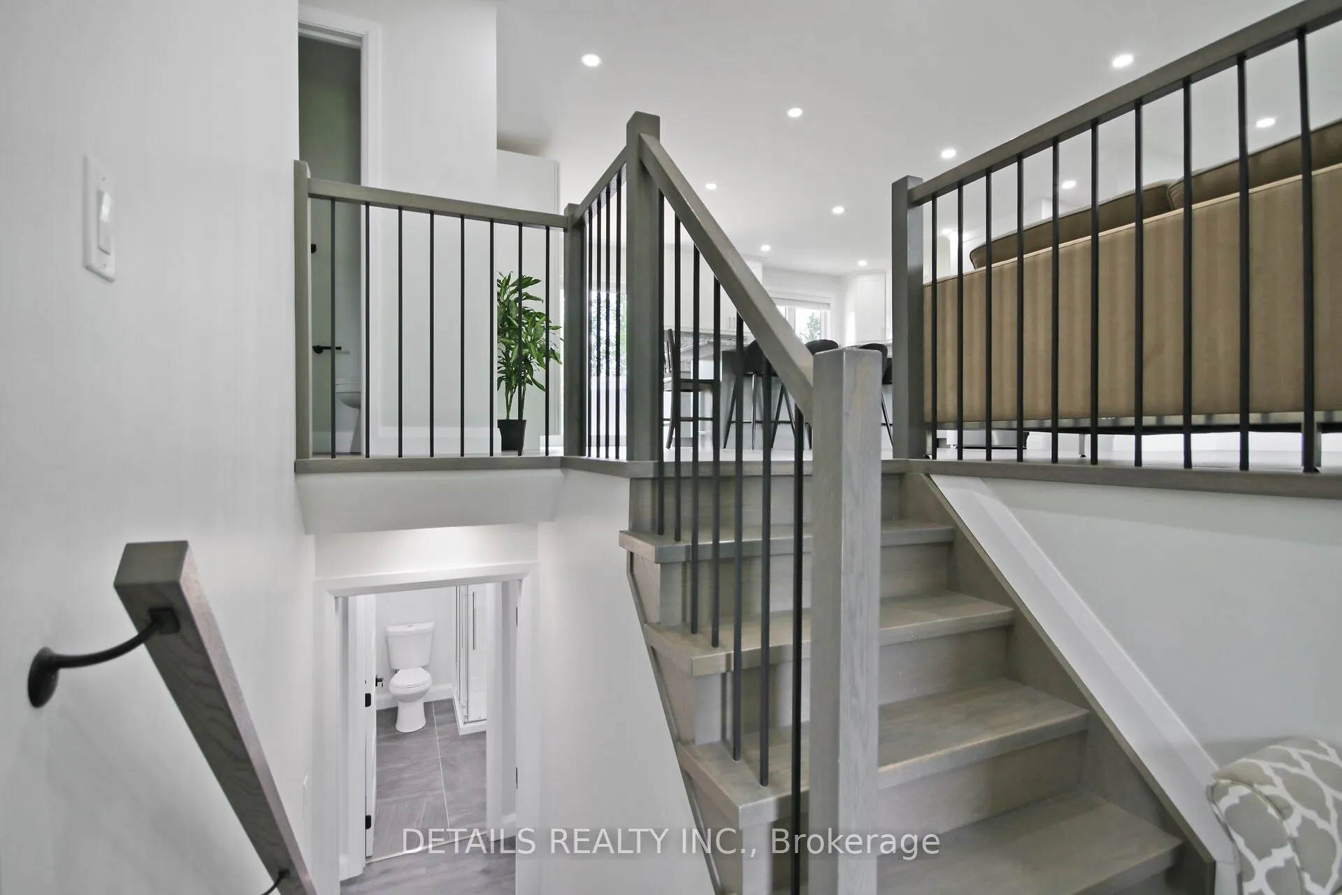 2708 Bekkers Court