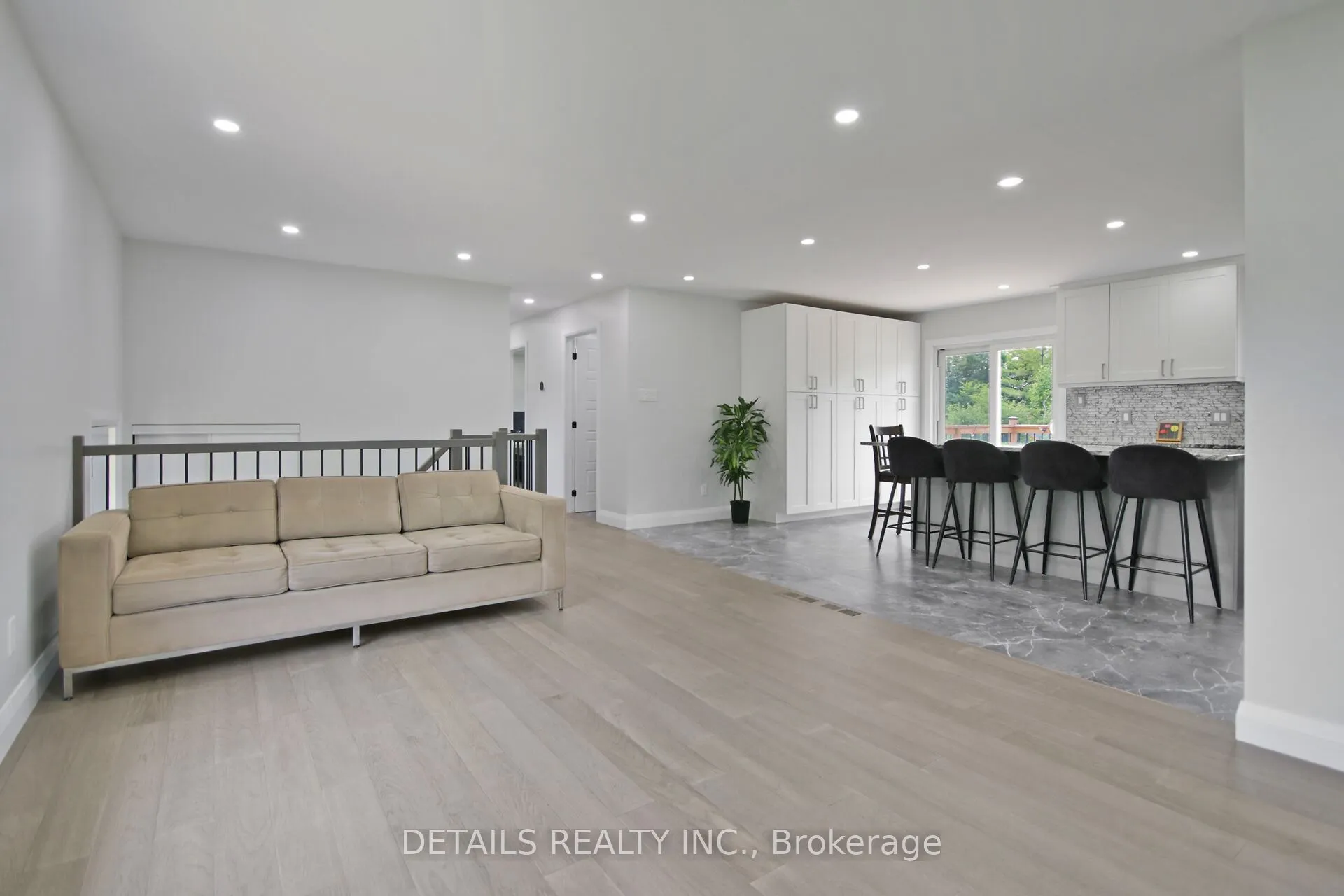 2708 Bekkers Court