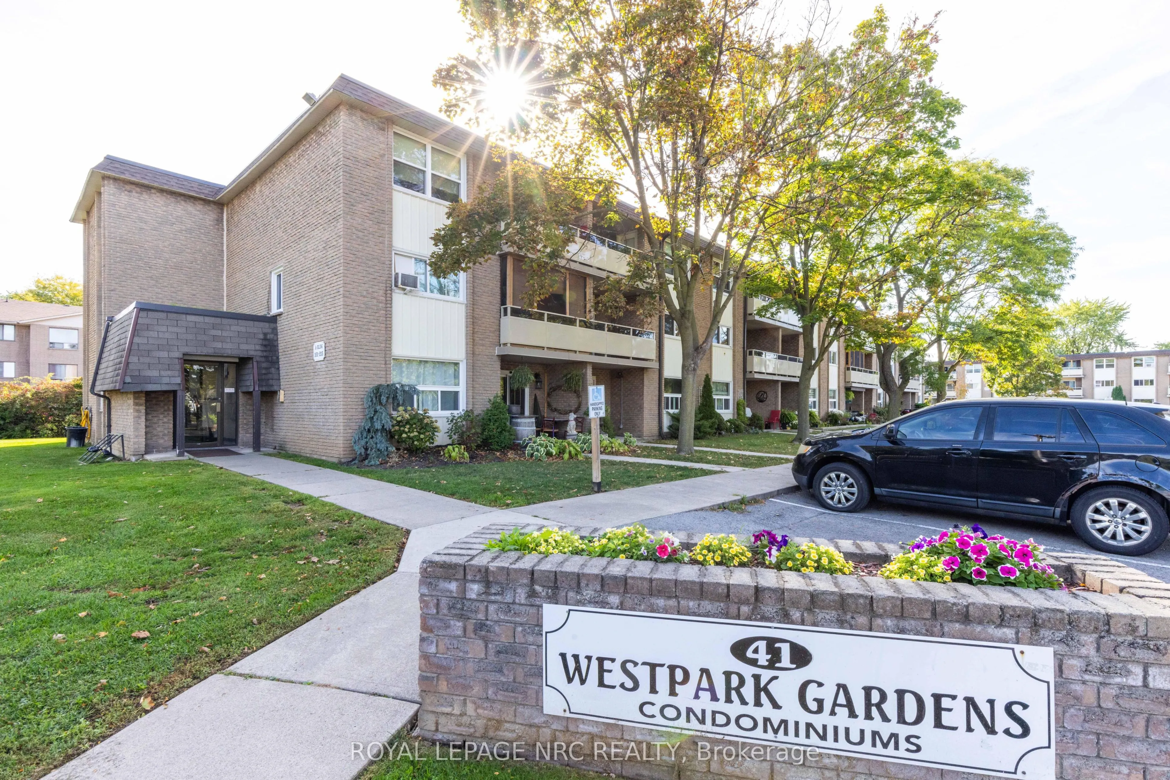 41 Rykert Street, #207