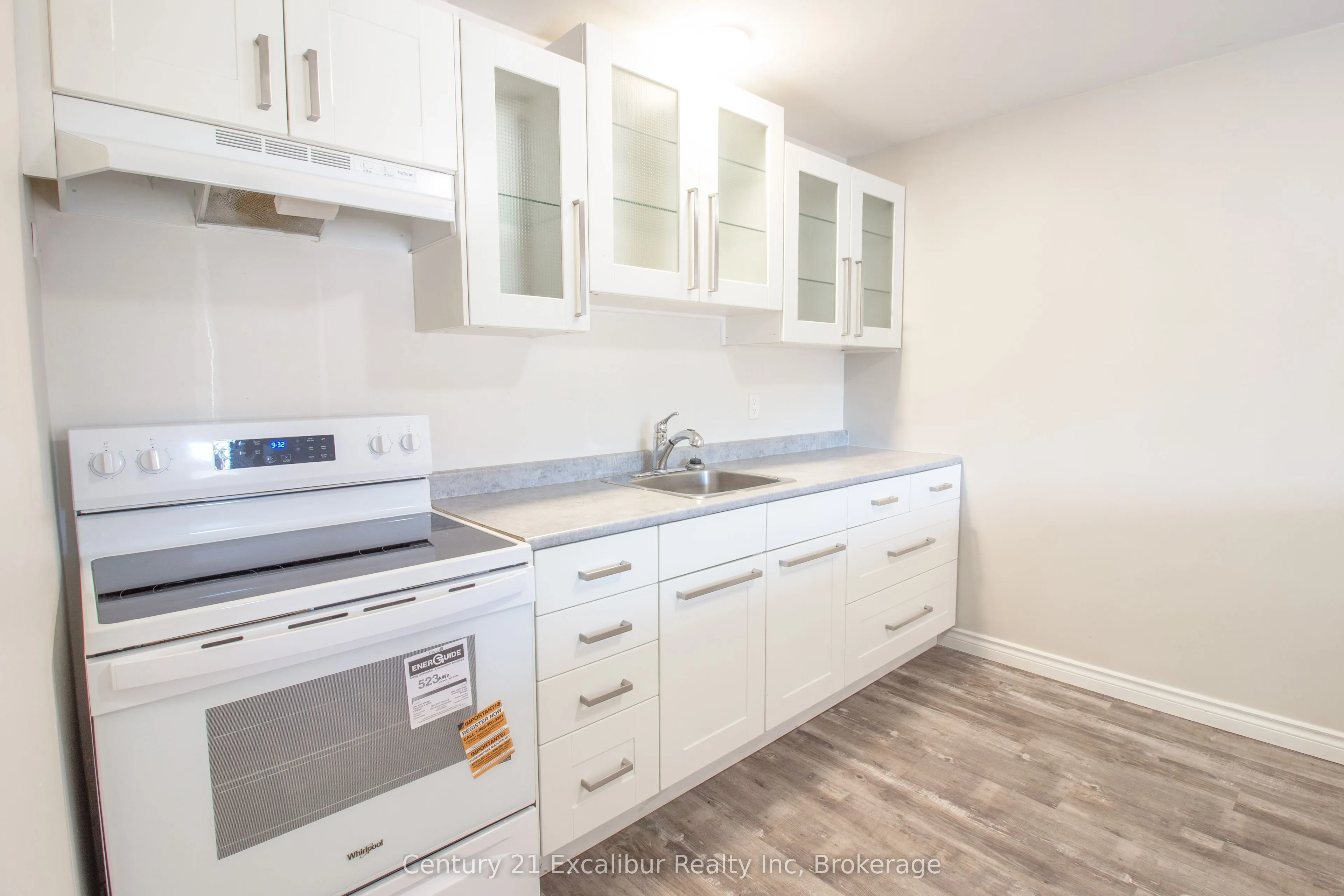 320 Queen Street E, #16