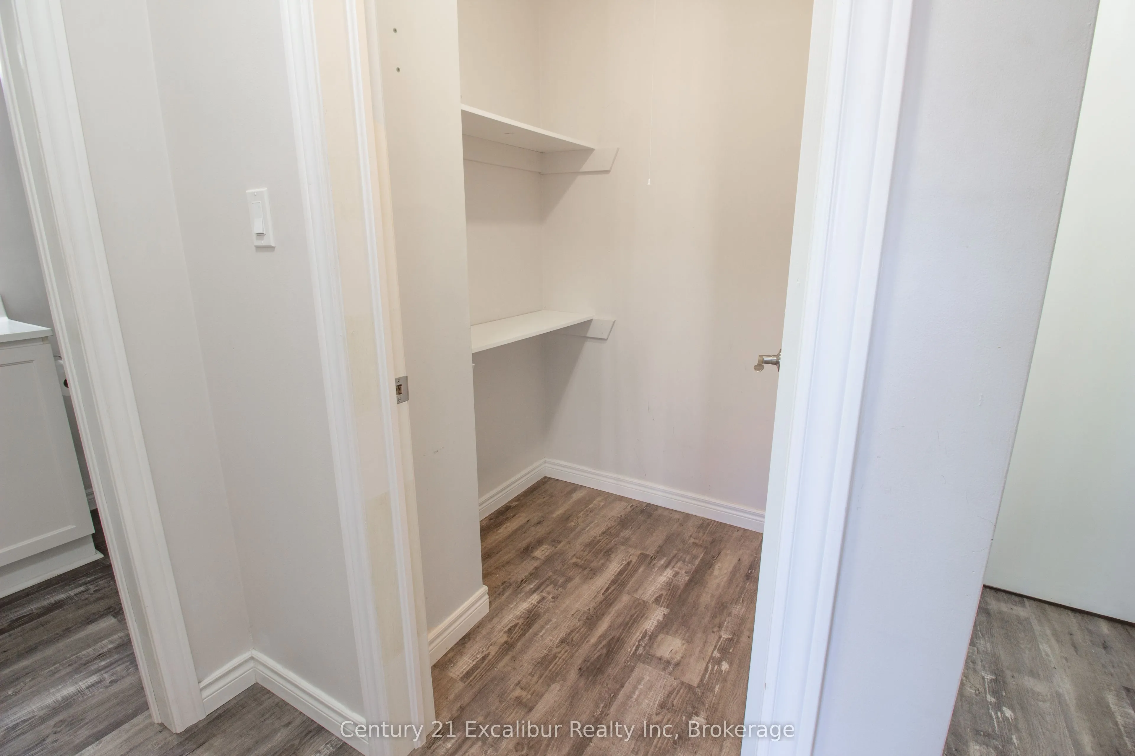320 Queen Street E, #16