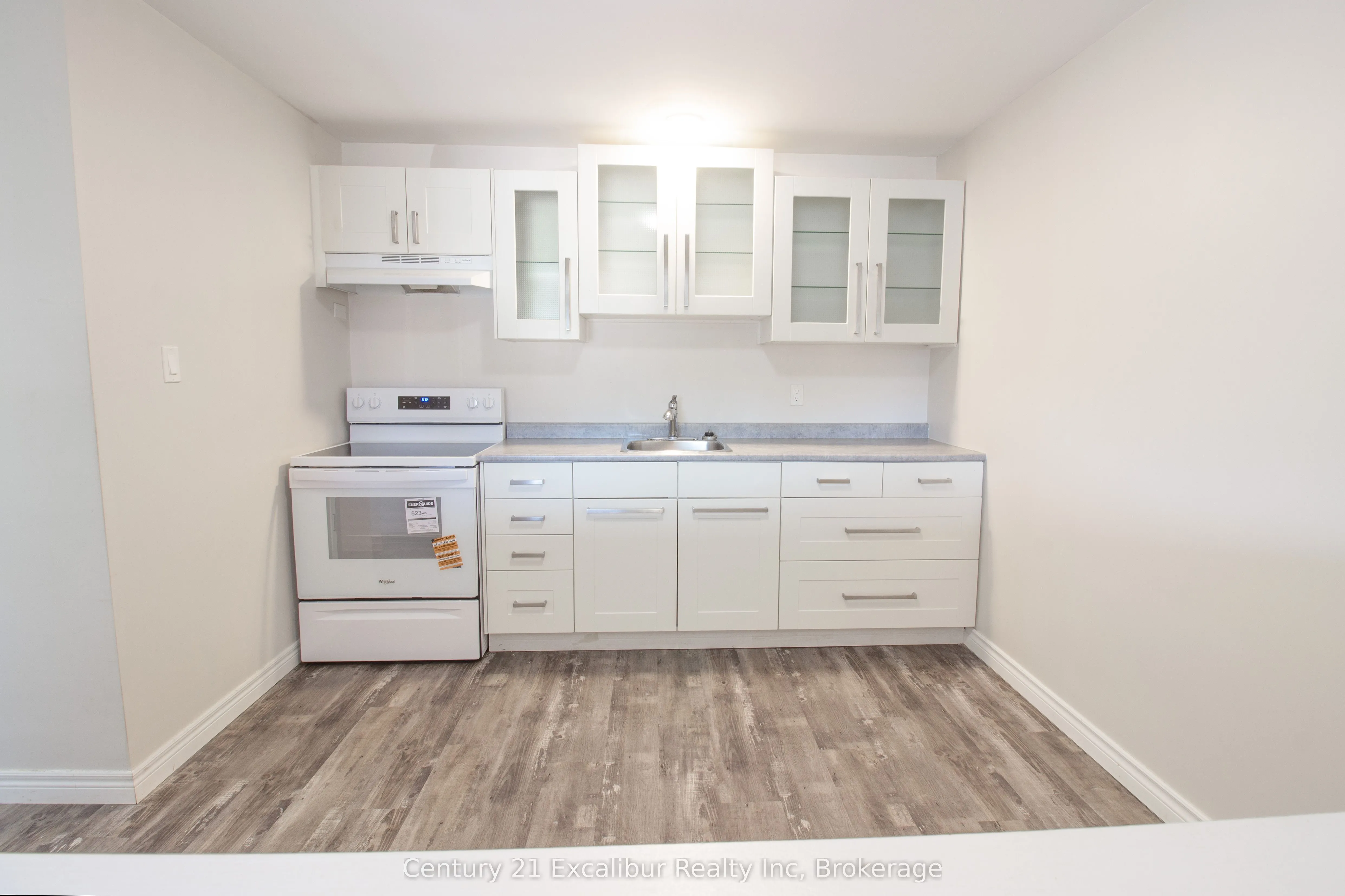 320 Queen Street E, #16