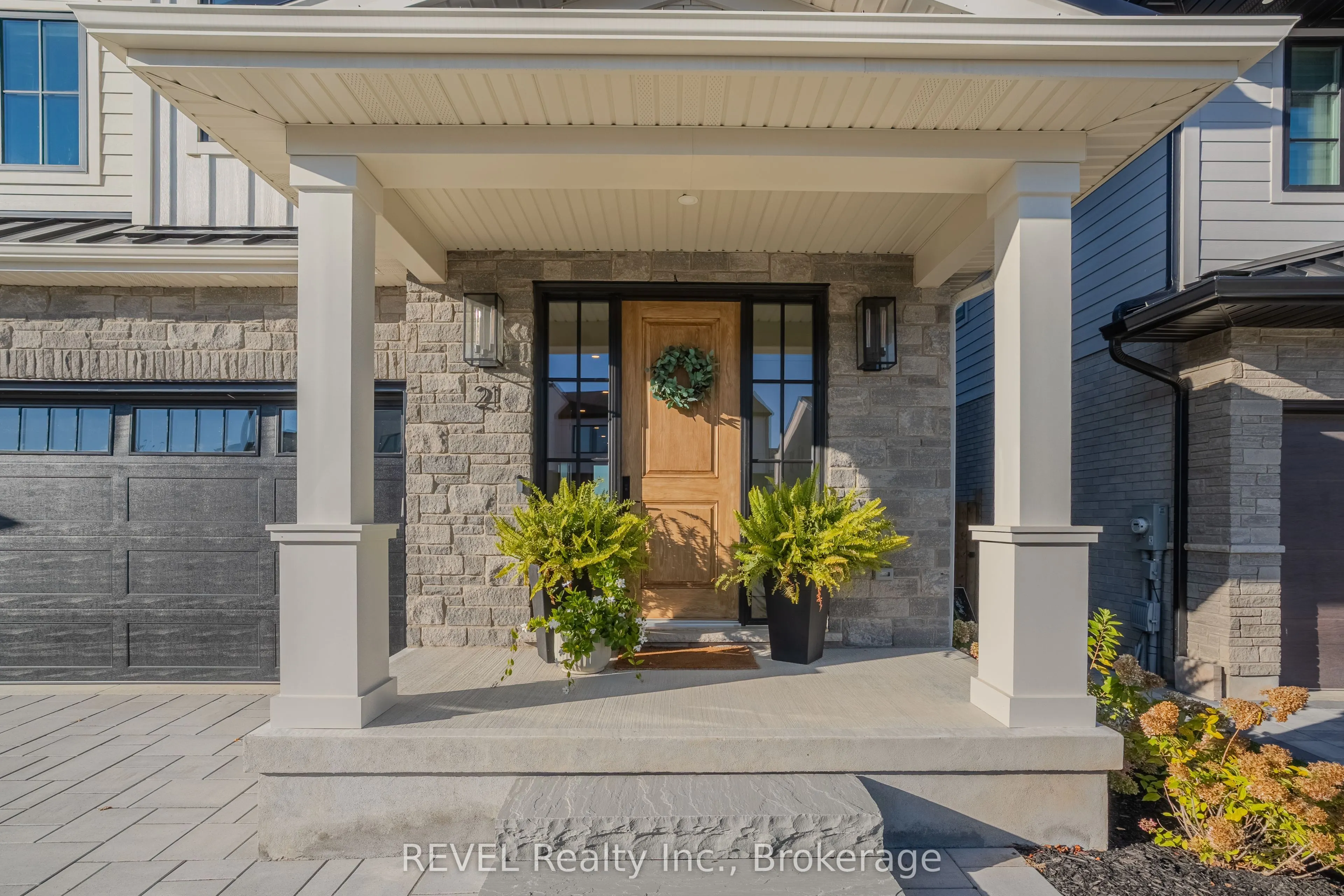 21 Arsenault Crescent