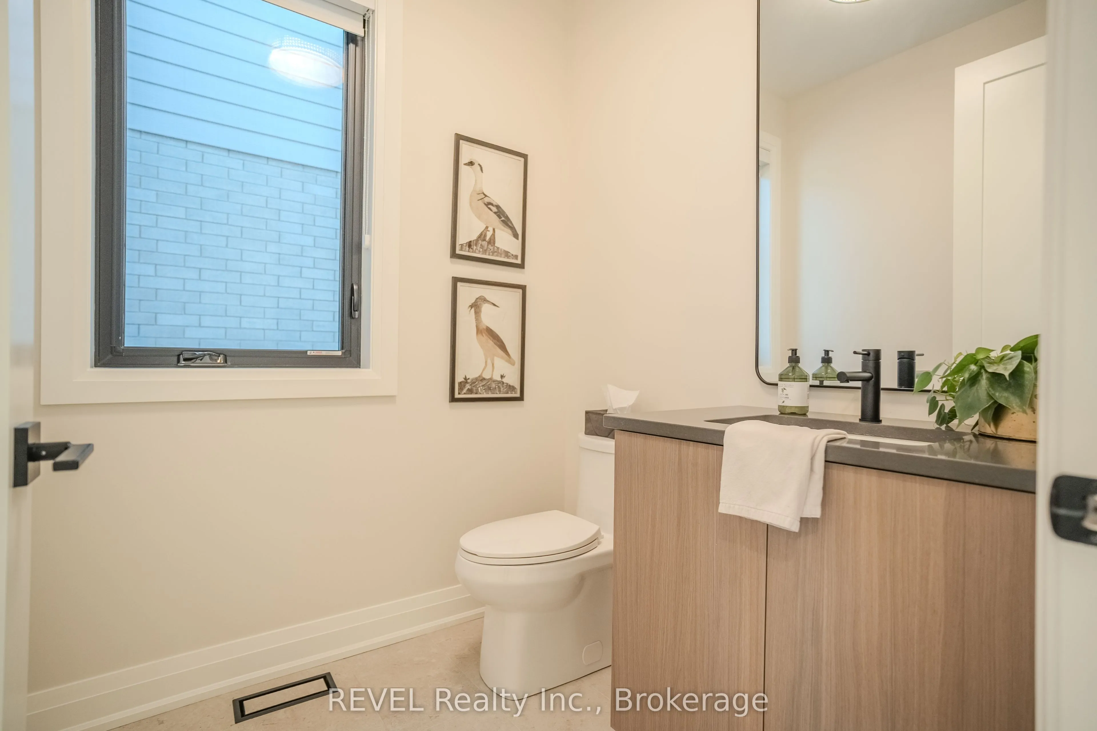 21 Arsenault Crescent
