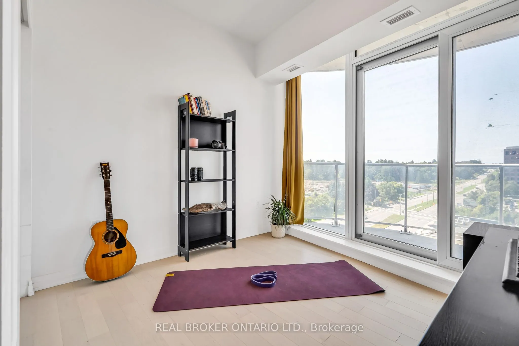 805 Carling Avenue, #802