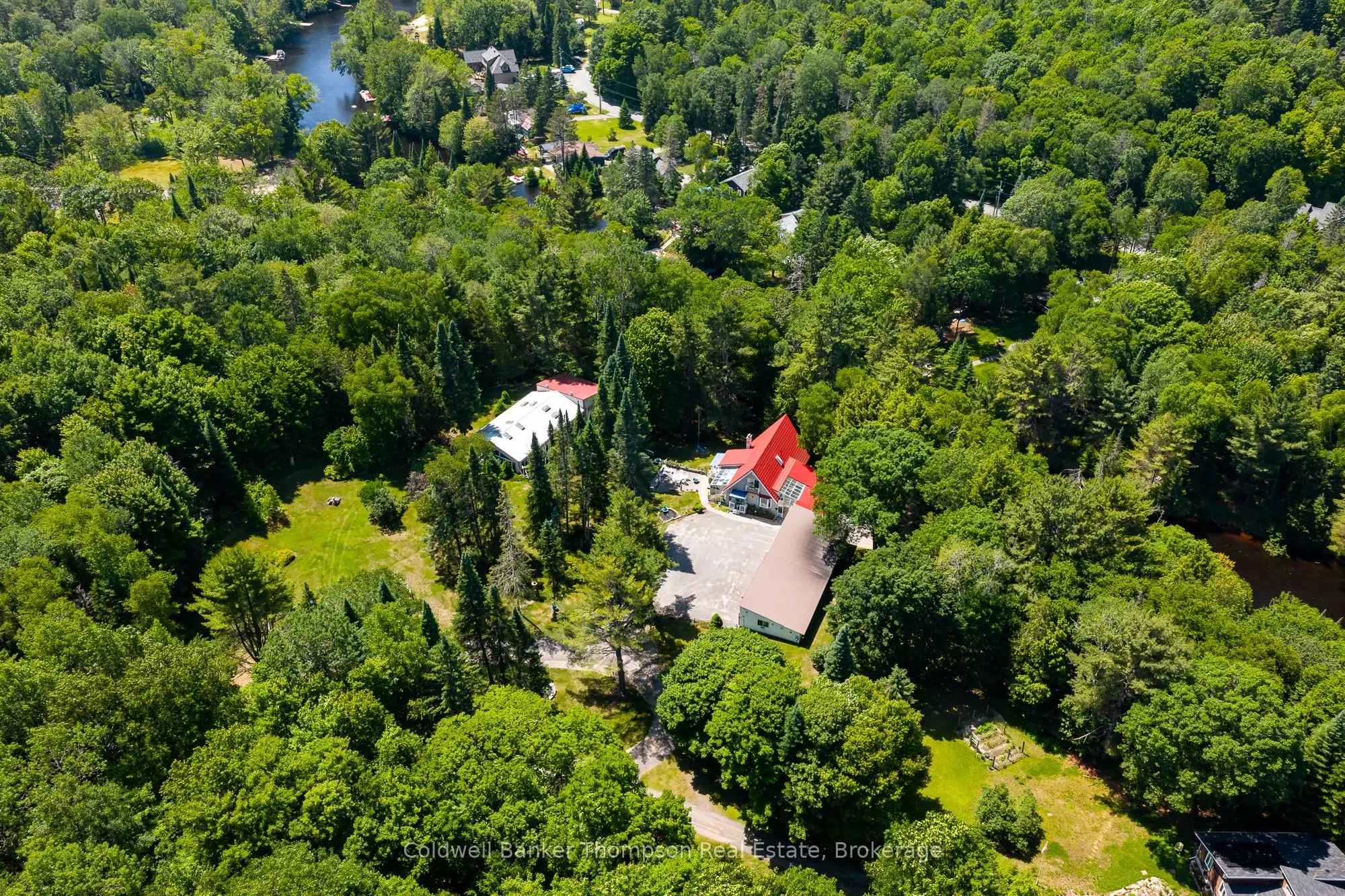 124 Hutcheson Beach Road