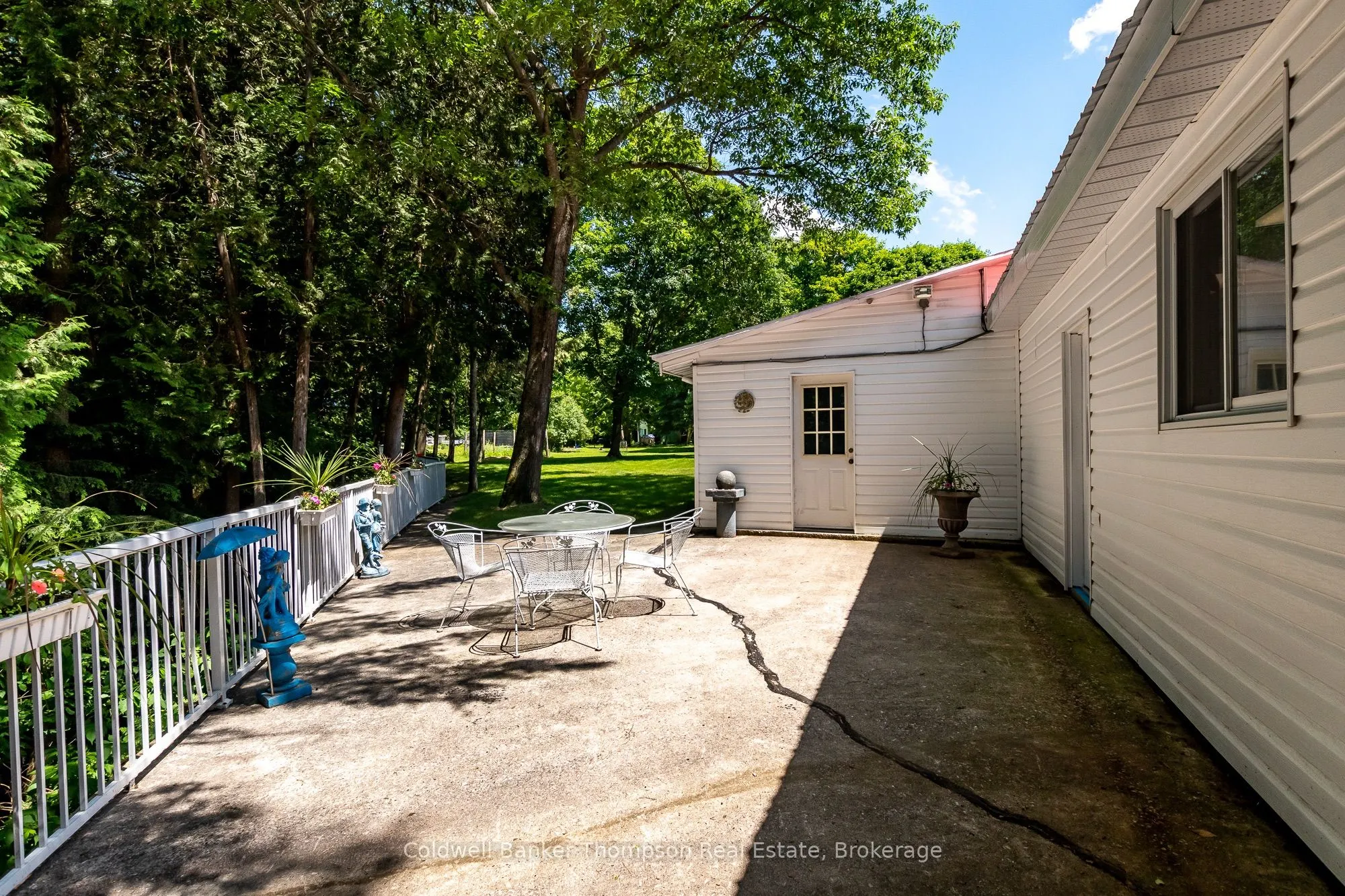 124 Hutcheson Beach Road