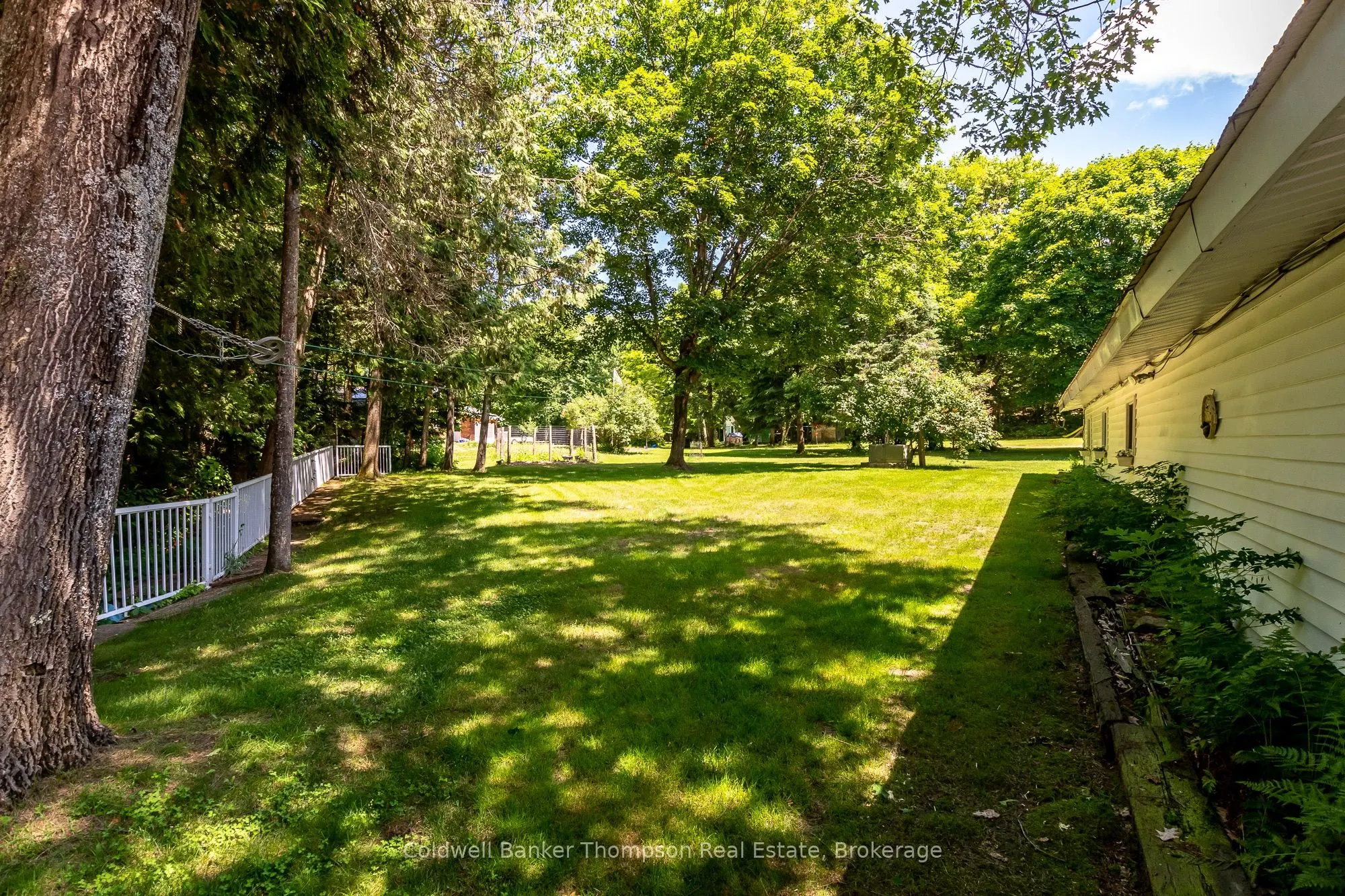 124 Hutcheson Beach Road