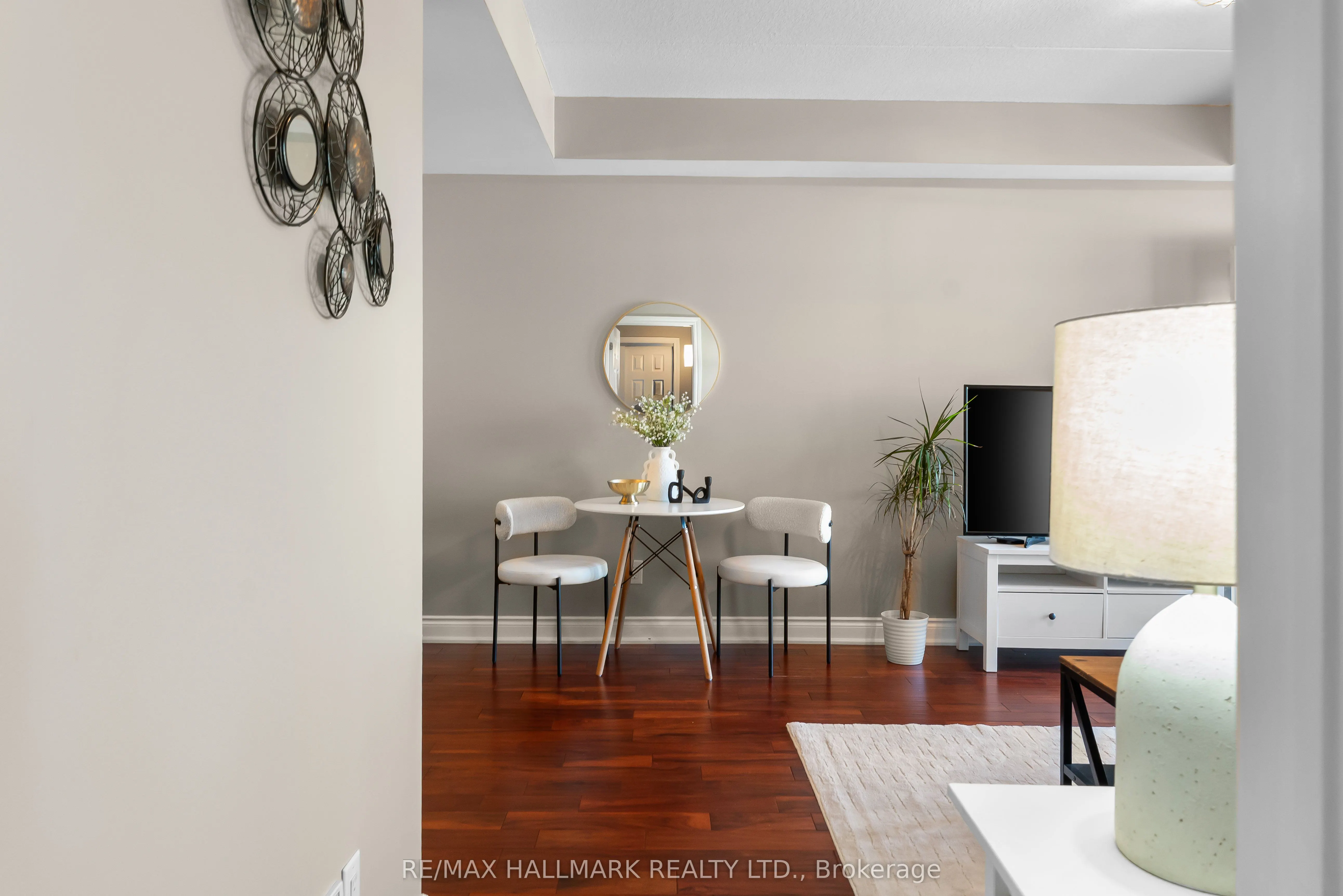106 Bard Boulevard, #302