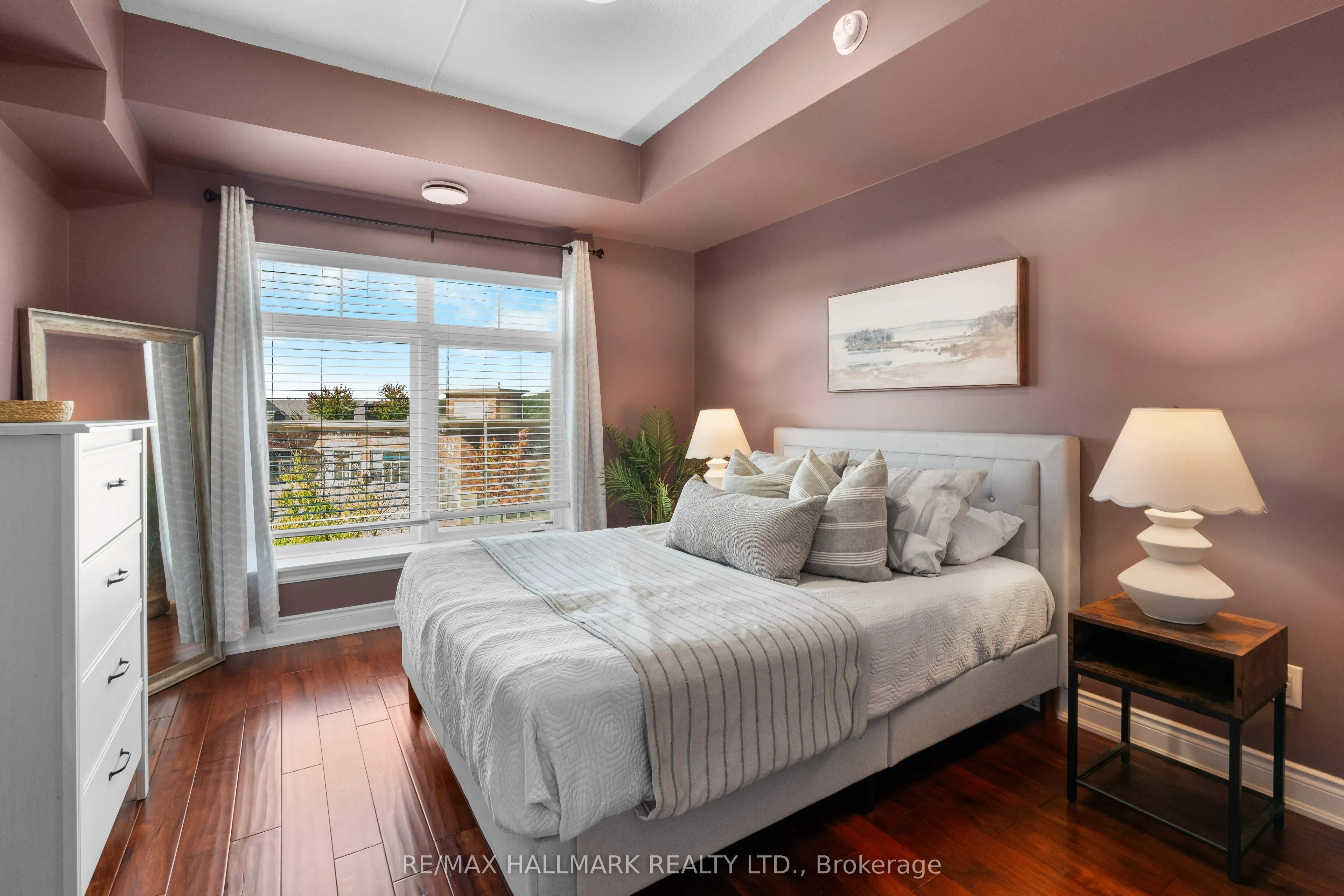 106 Bard Boulevard, #302
