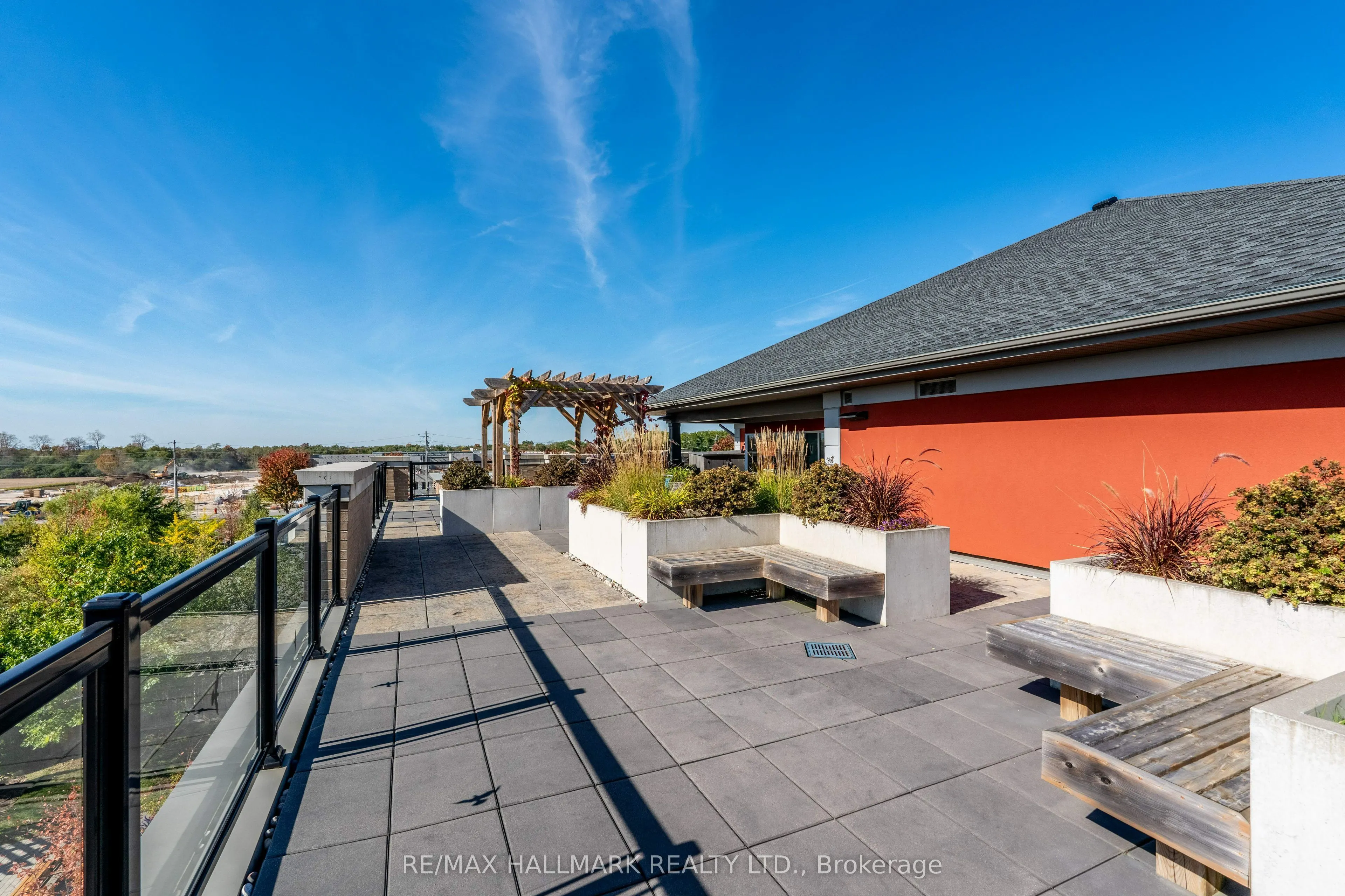 106 Bard Boulevard, #302