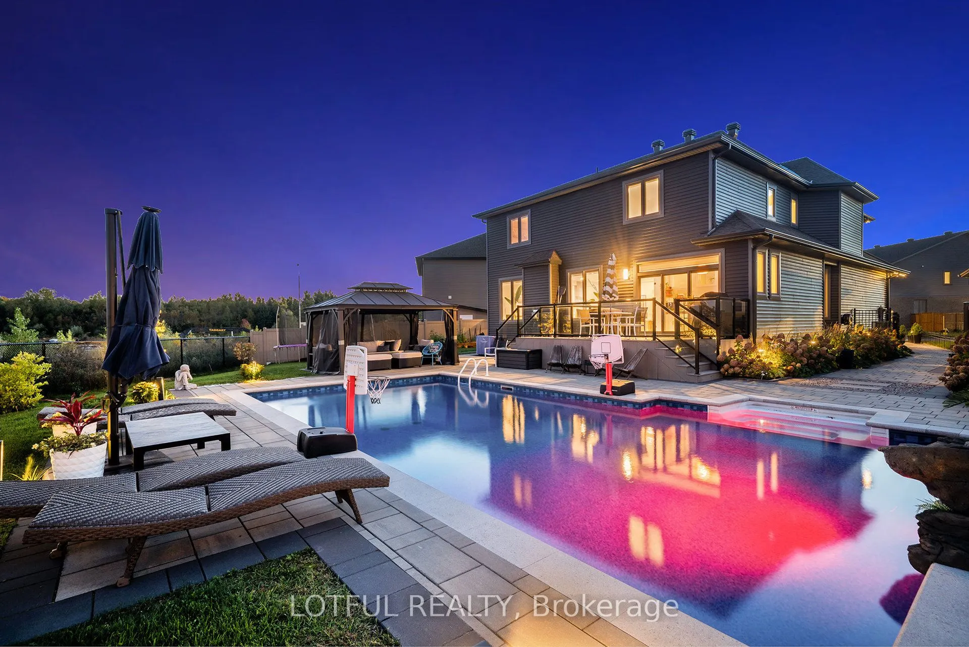 71 Aridus Crescent
