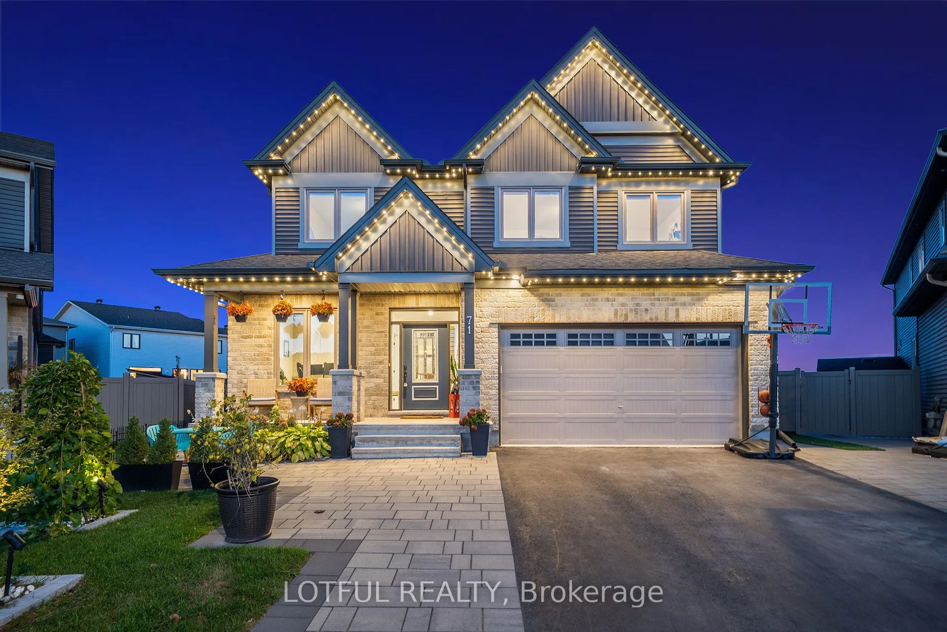 71 Aridus Crescent