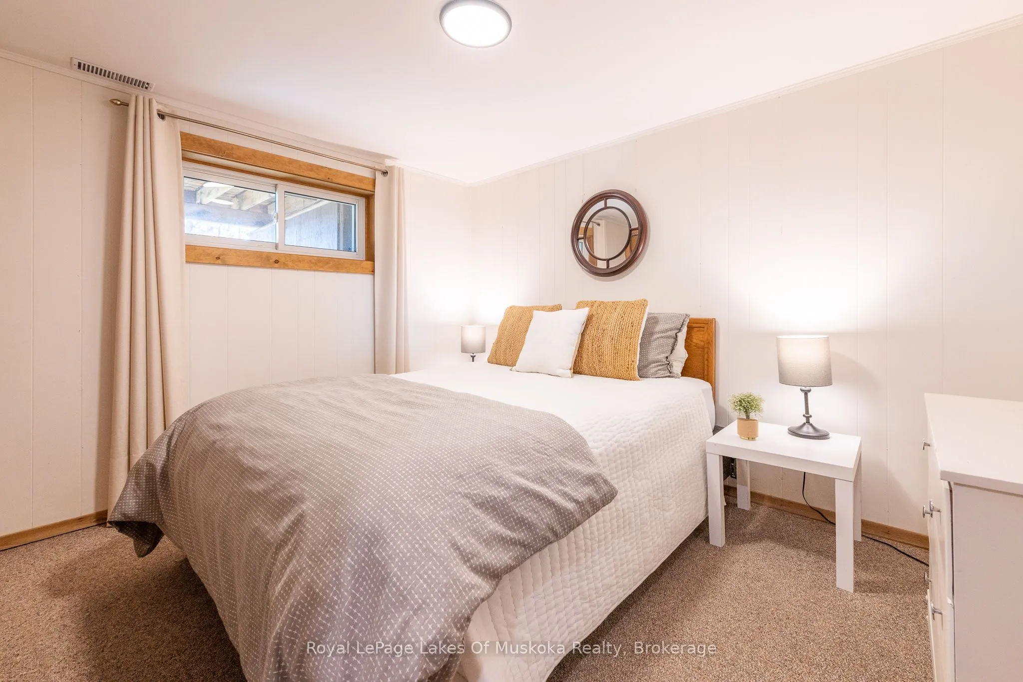 172 Chalet Crescent