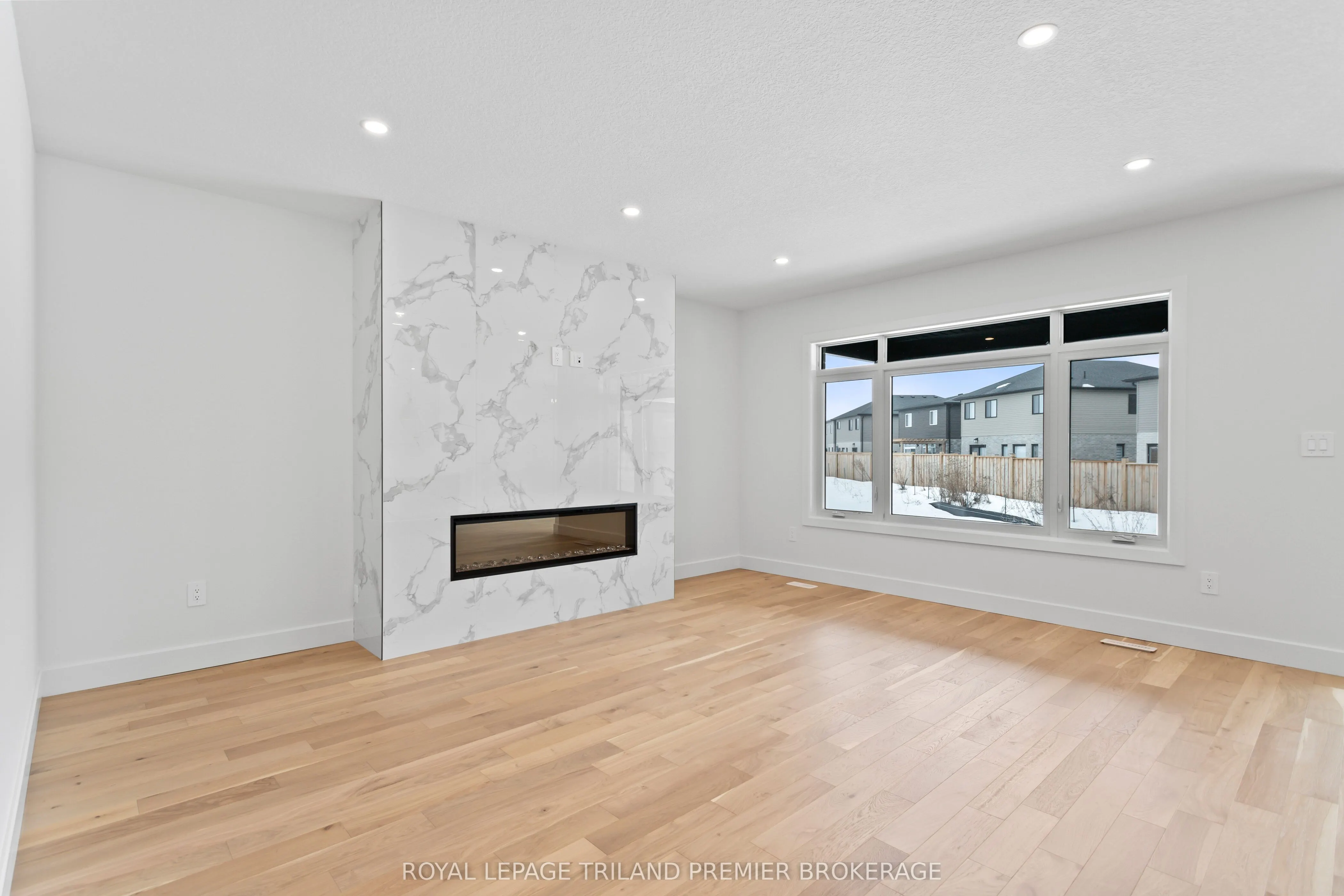 1378 BUSH HILL LINK