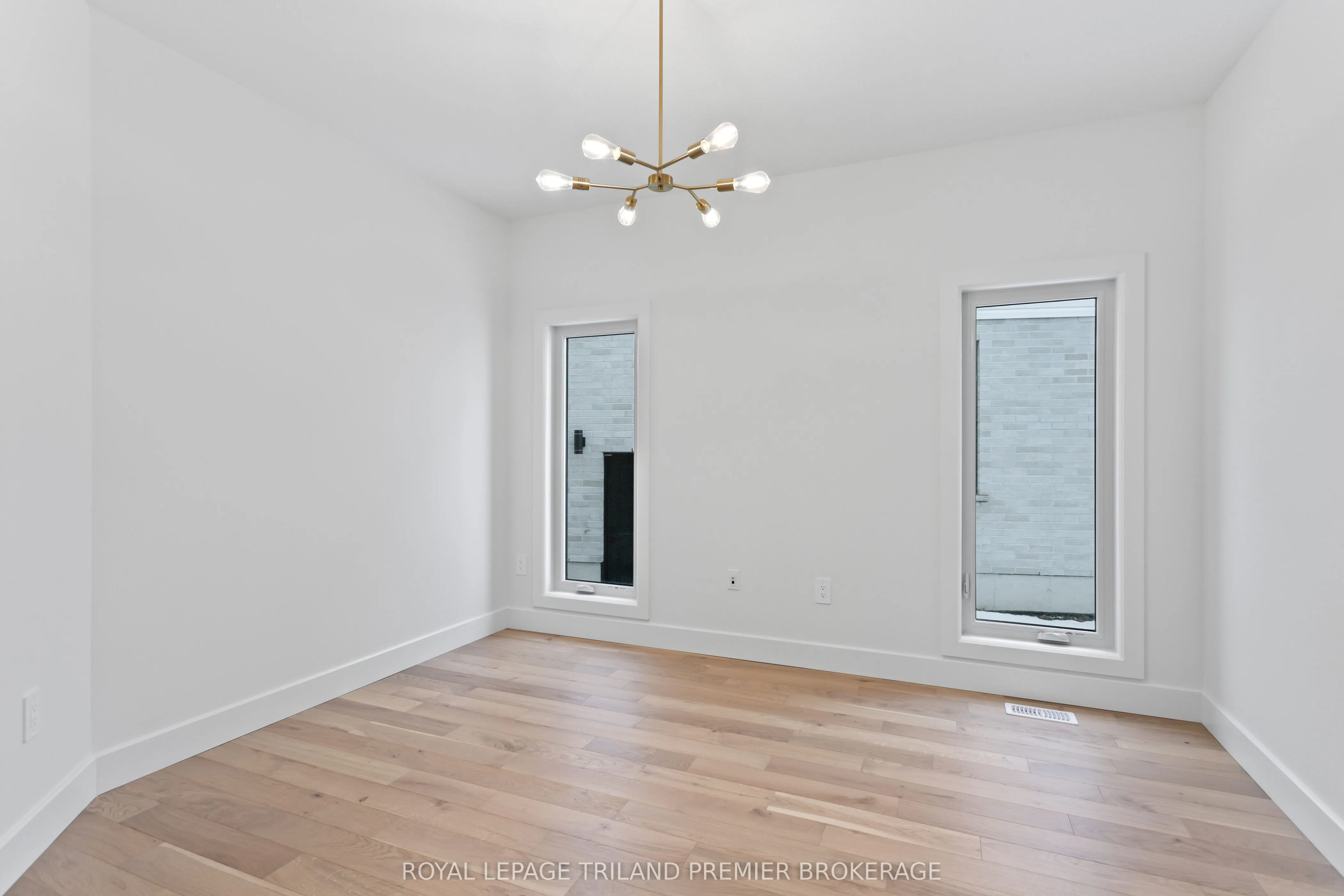1378 BUSH HILL LINK