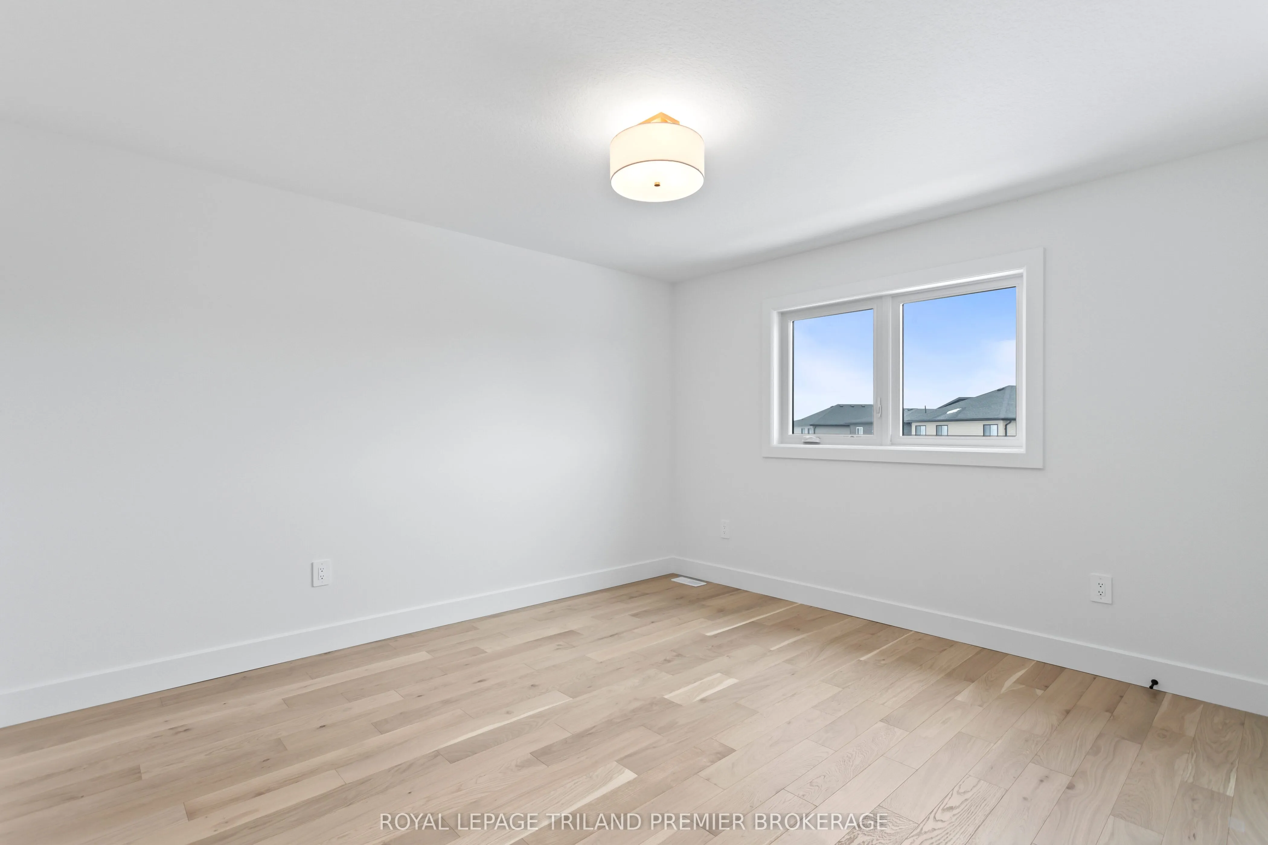 1378 BUSH HILL LINK