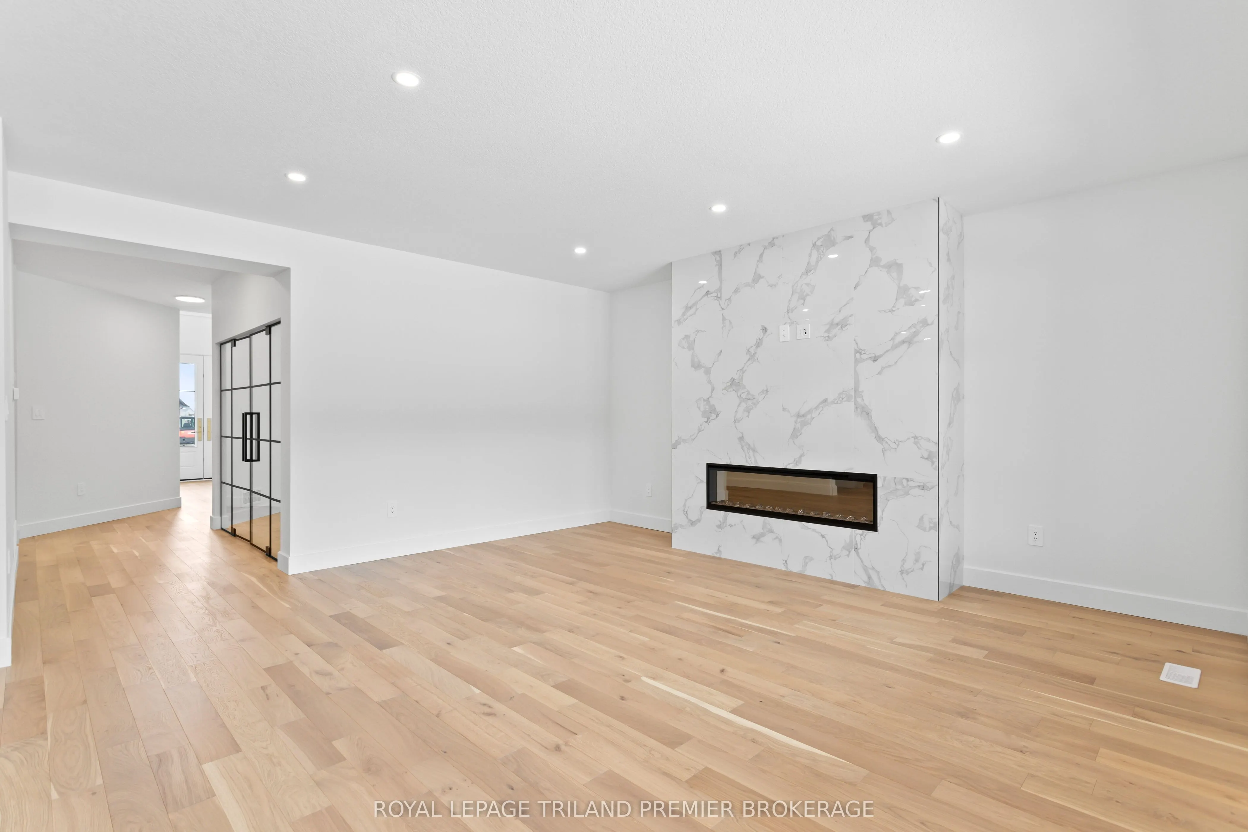 1378 BUSH HILL LINK
