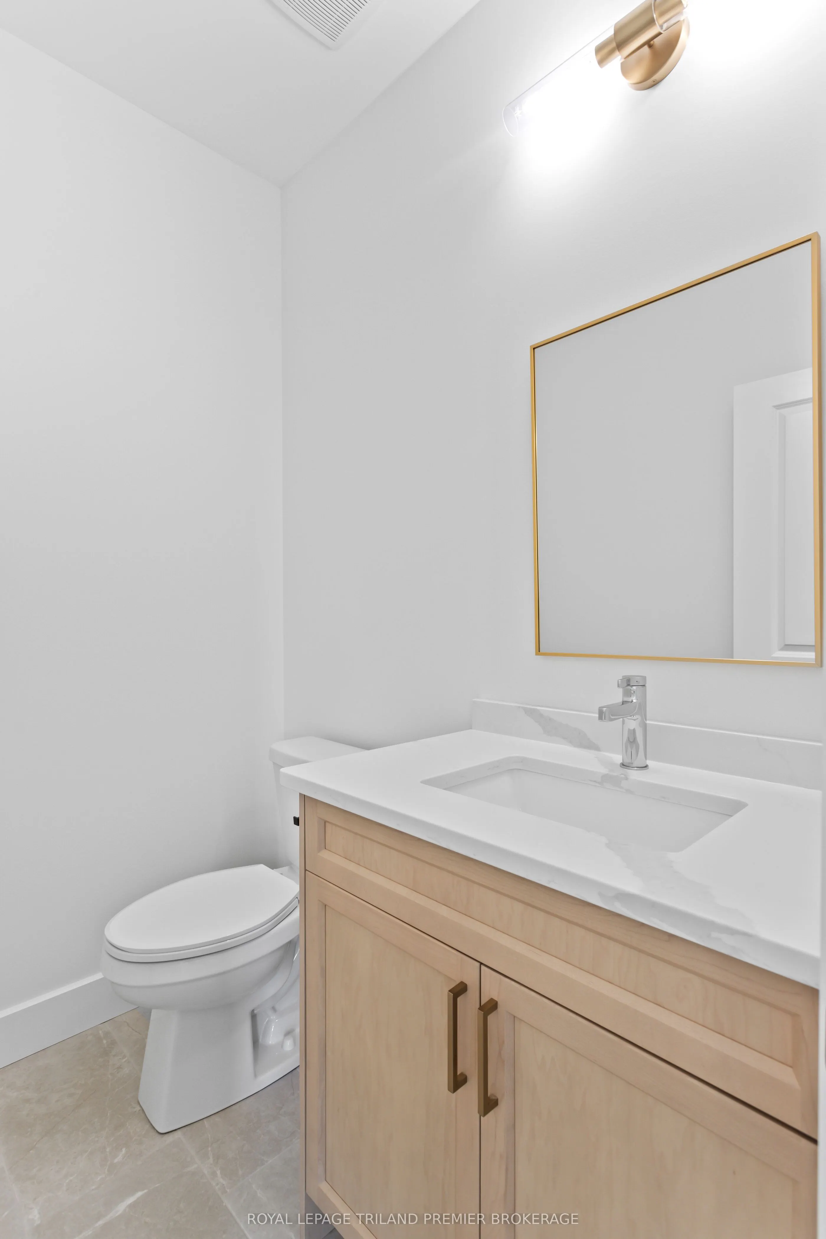 1378 BUSH HILL LINK