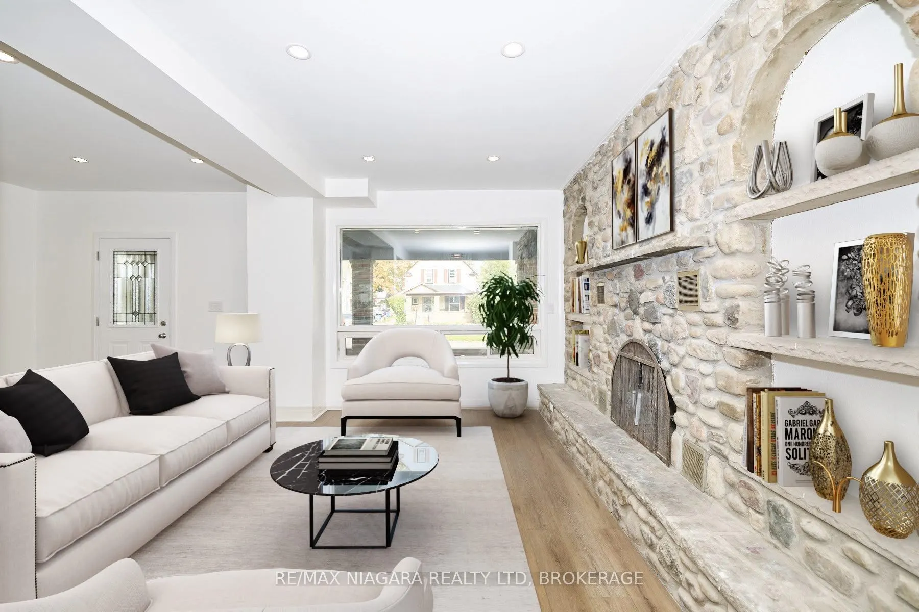 253 Dufferin Street