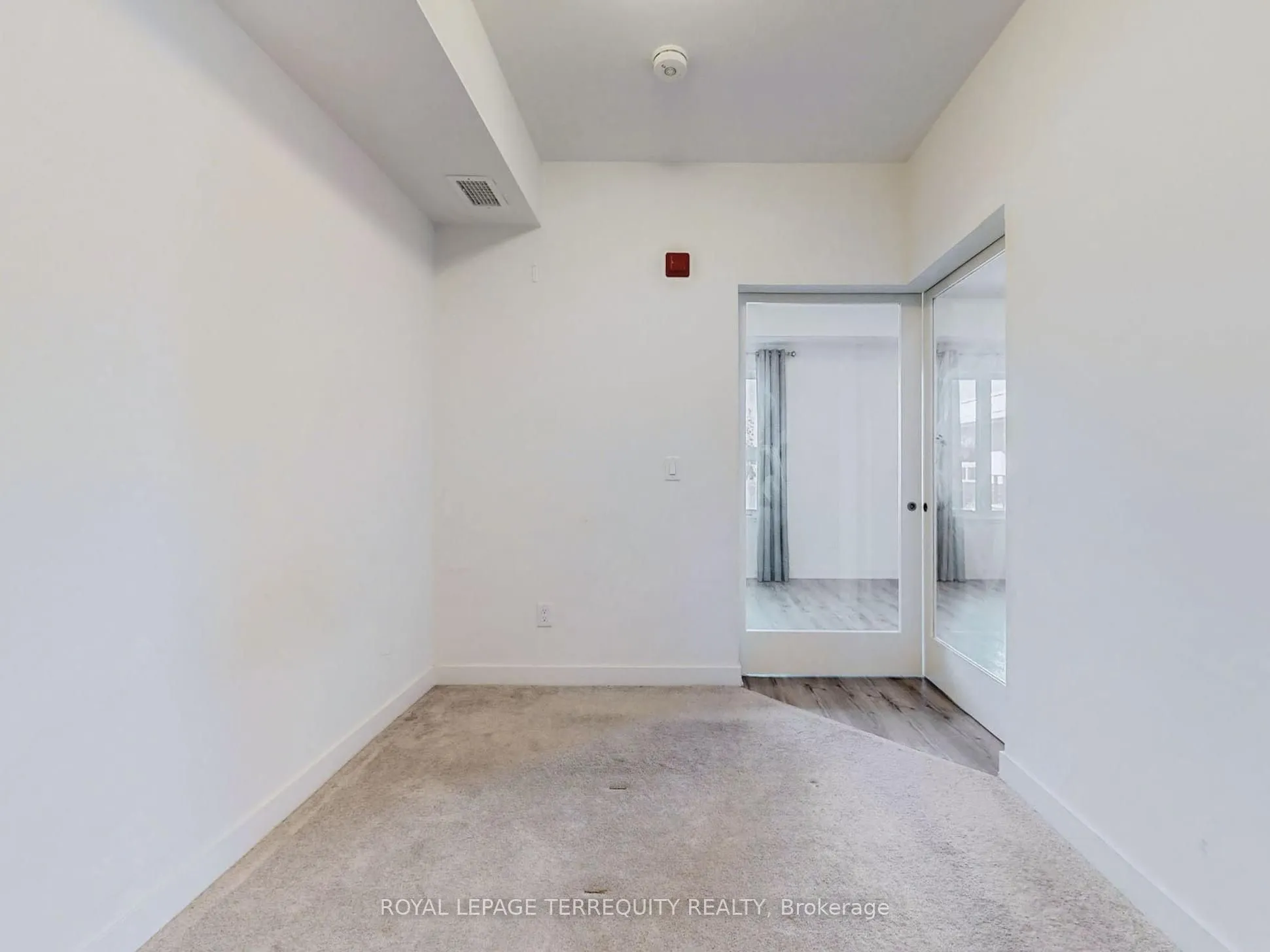 110 Fergus Avenue, #419