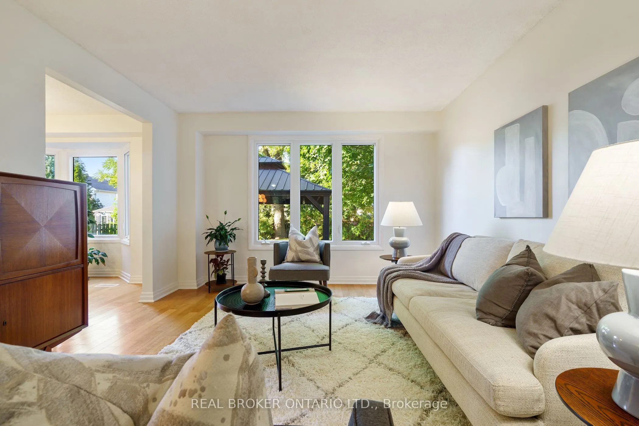 15 Blue Forest Drive
