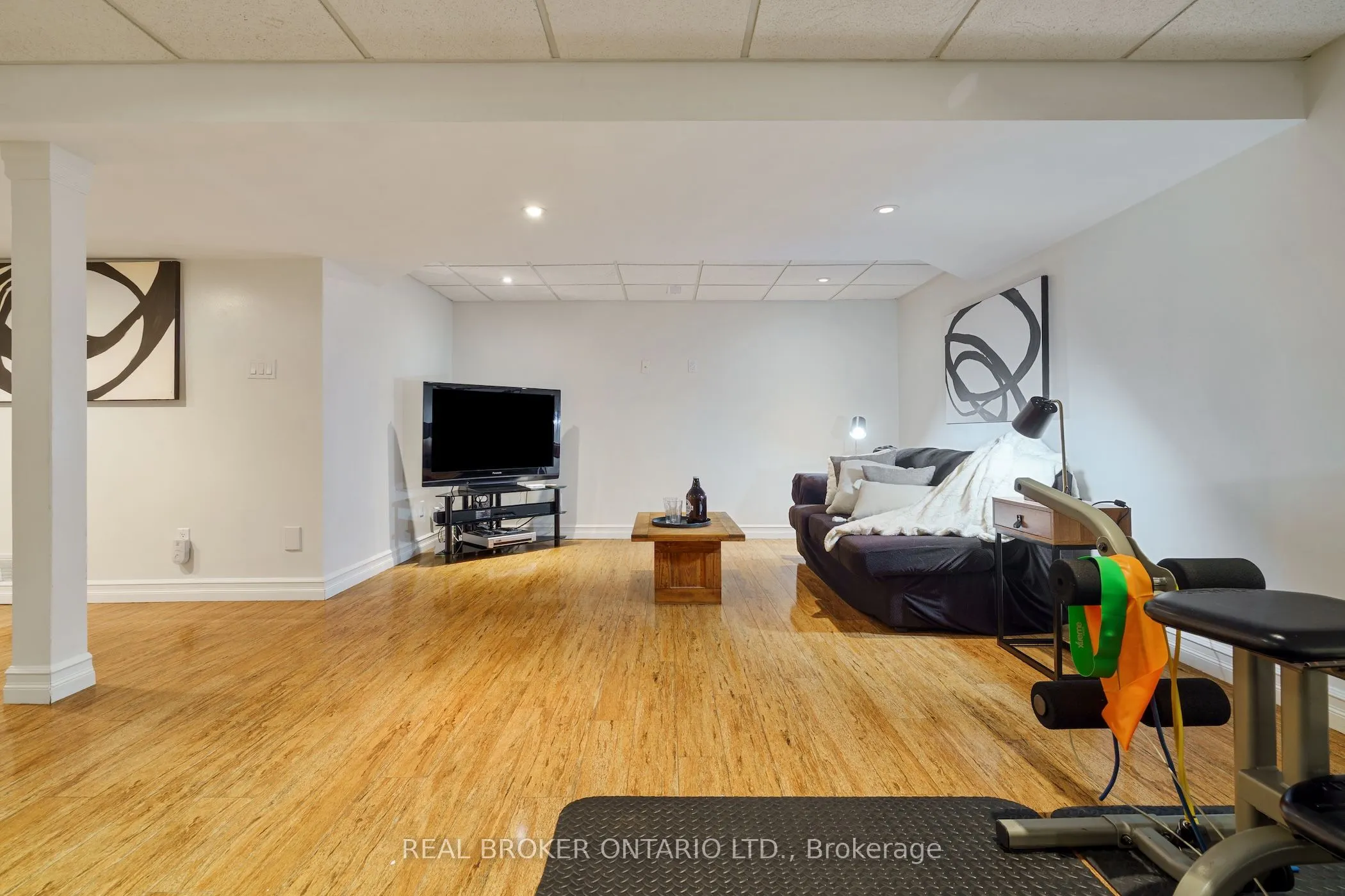 15 Blue Forest Drive
