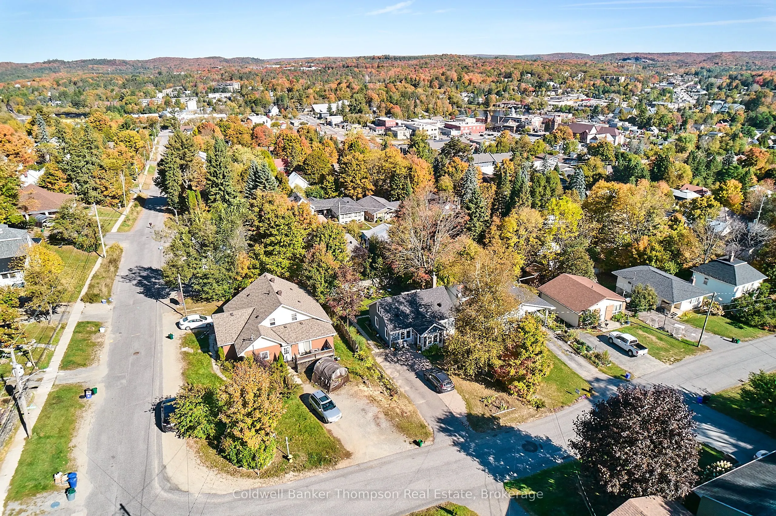 14 Cora Street W