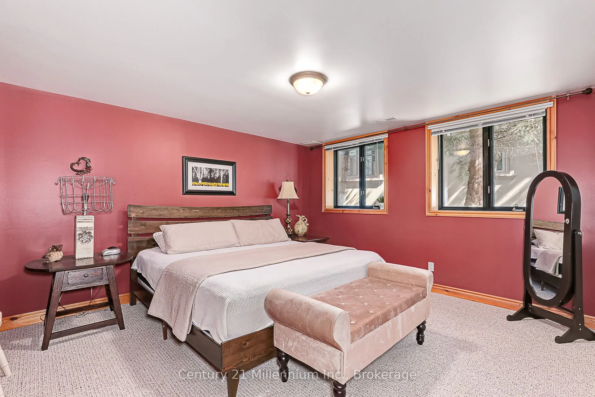 108 Cortina Crescent