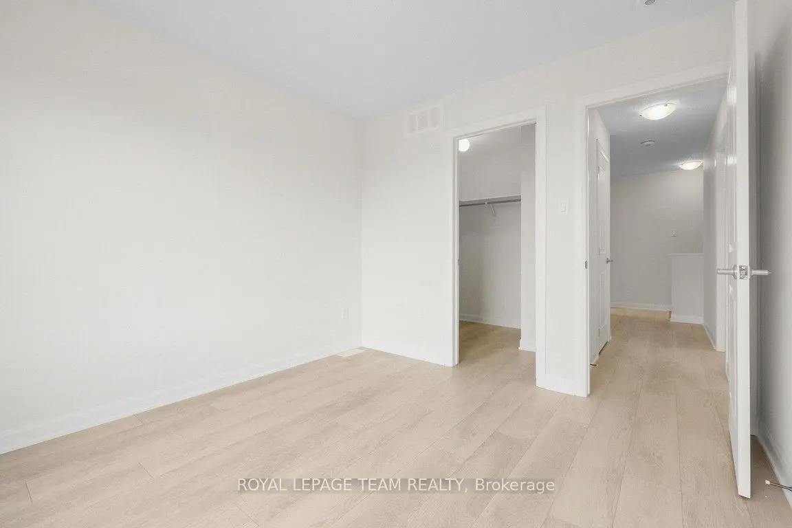 975 Athenry Court