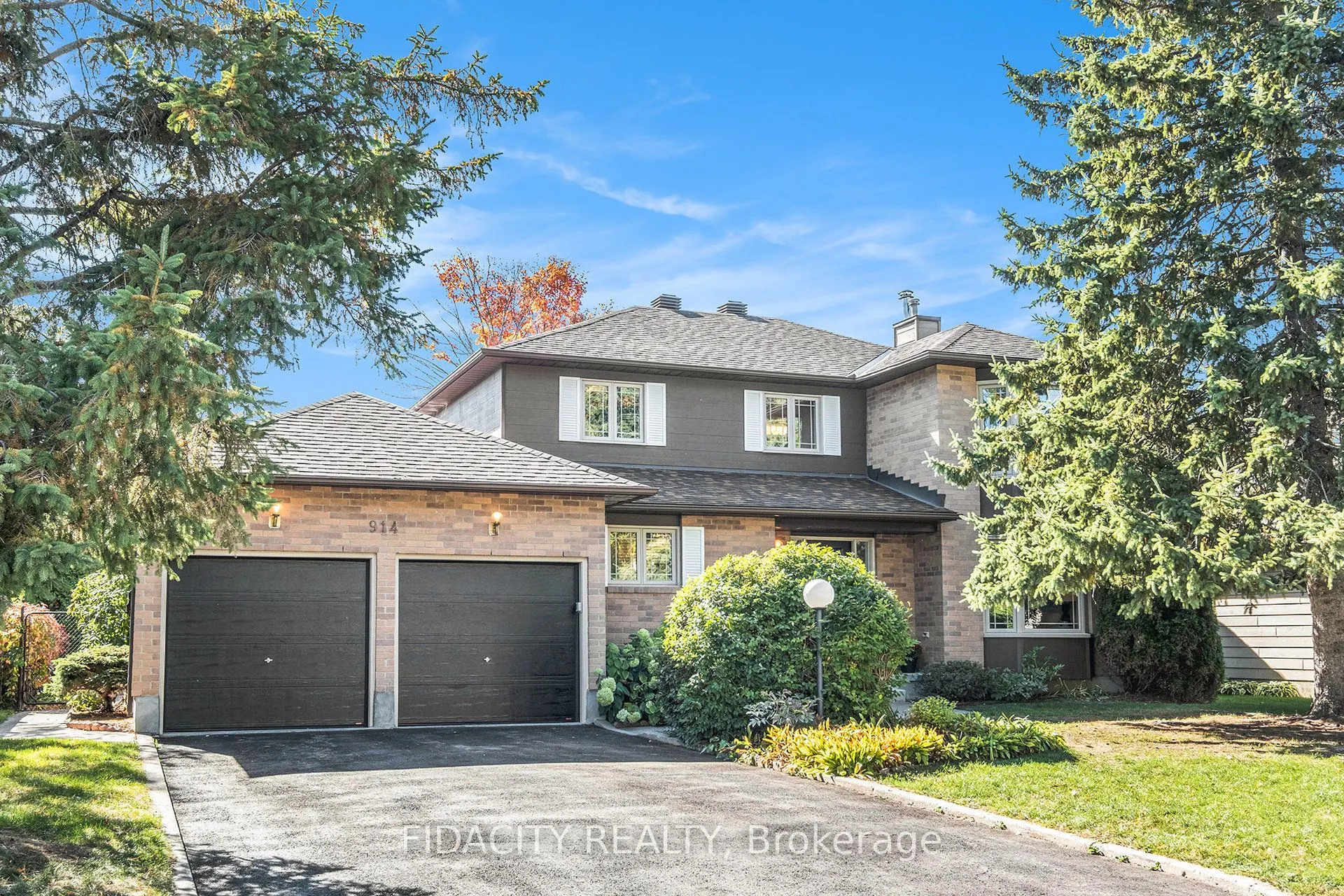 914 Long Meadow Way